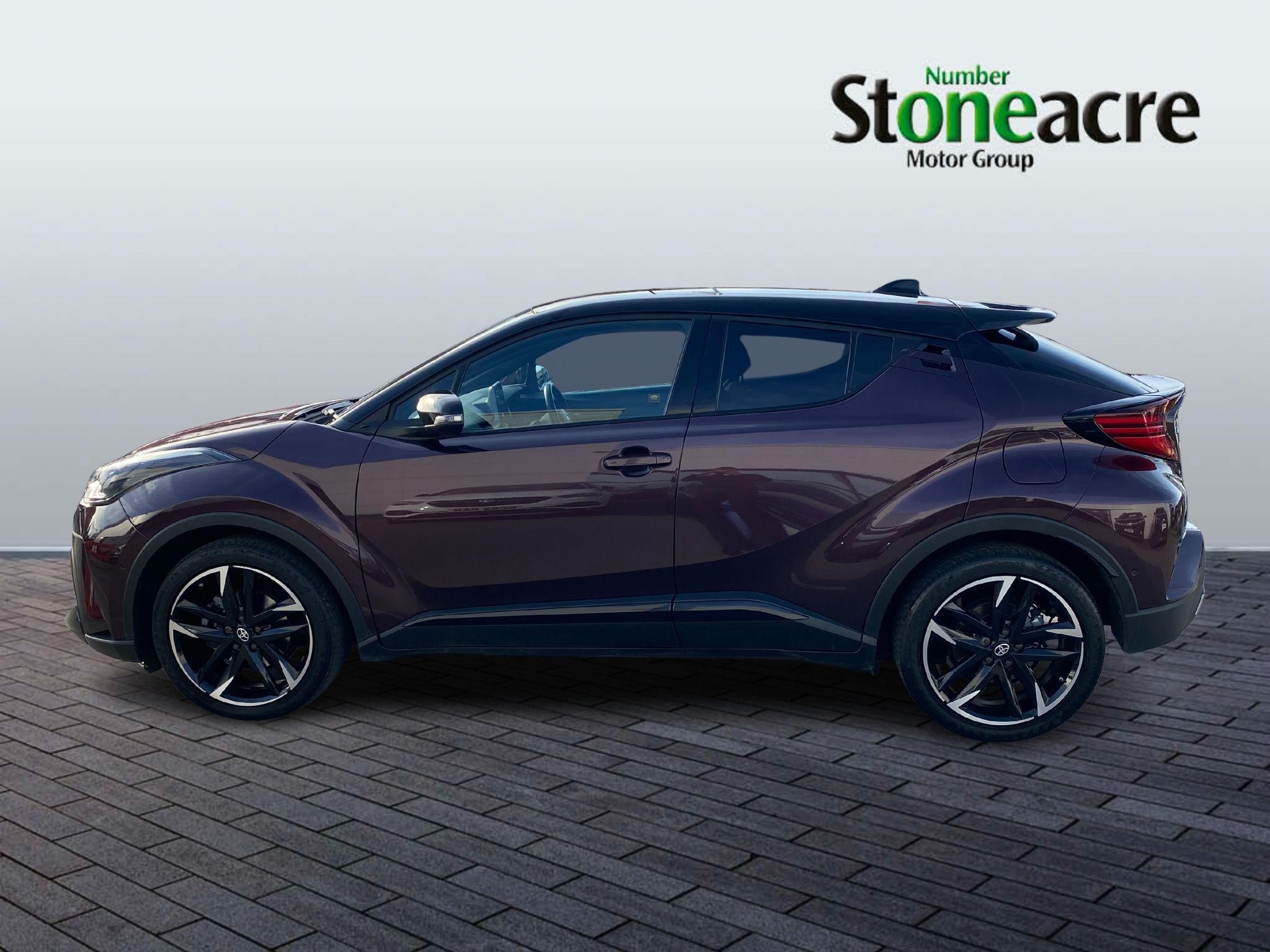 Toyota C-HR Image 8