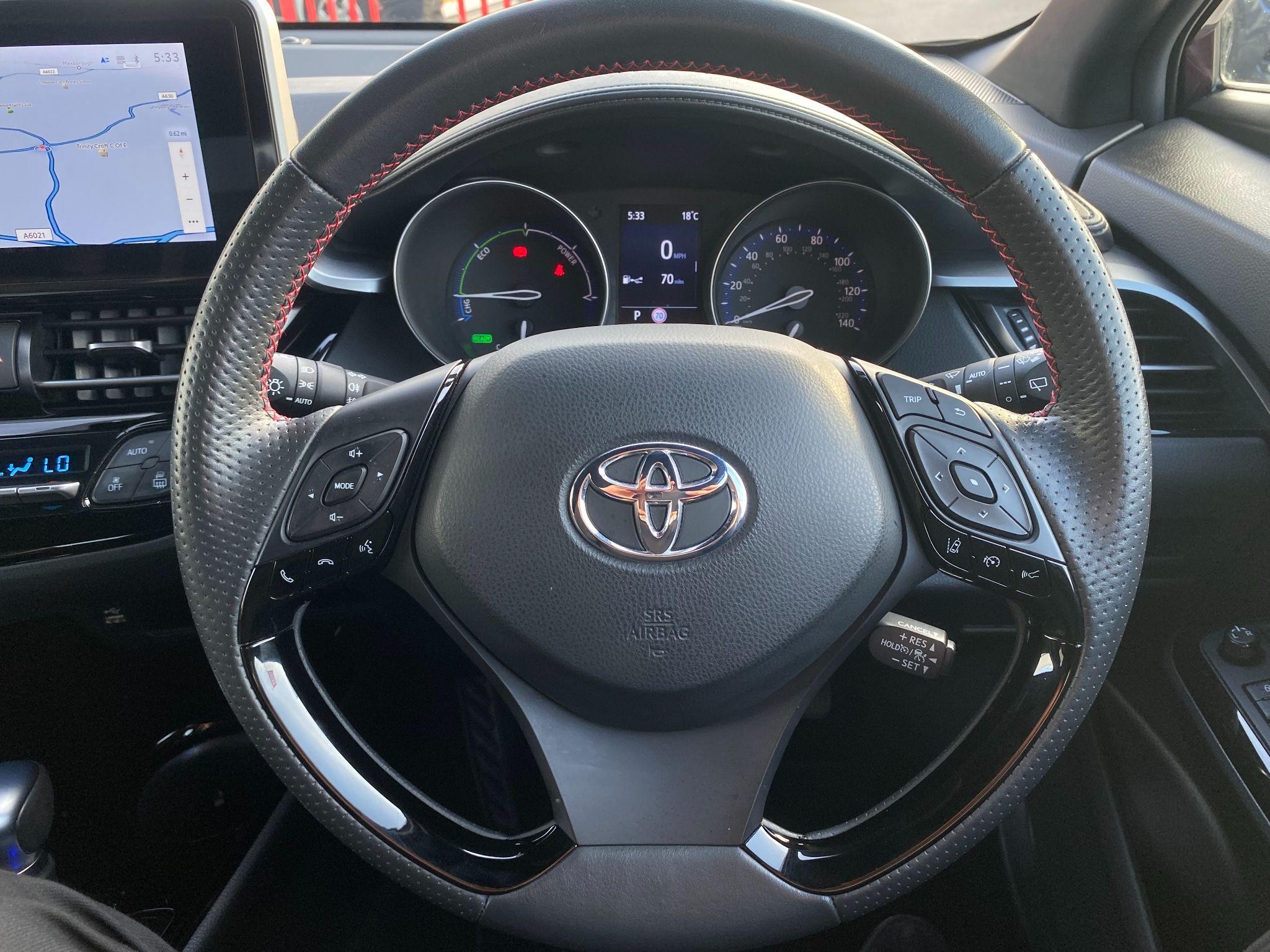 Toyota C-HR Image 15