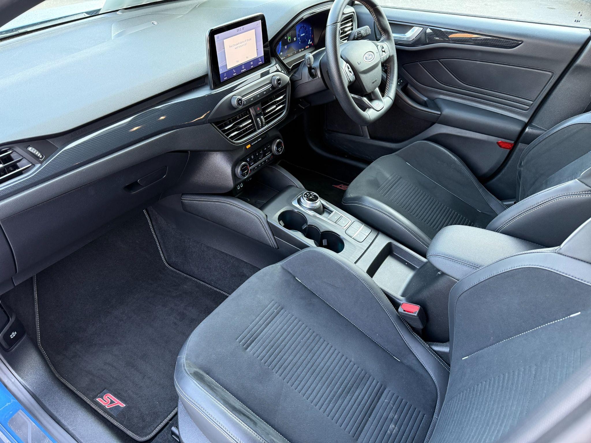 Ford Focus Image 10