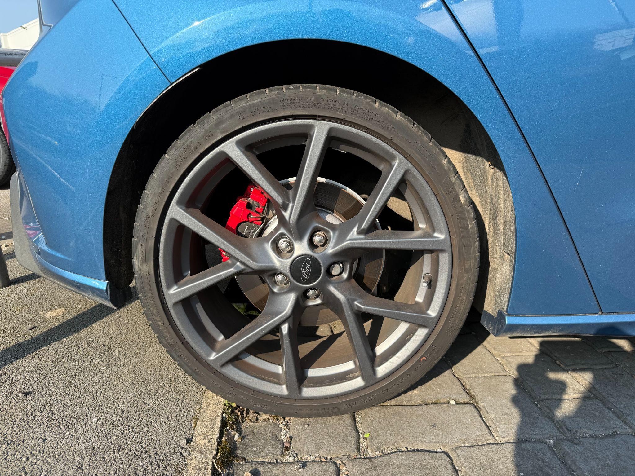 Ford Focus Image 22