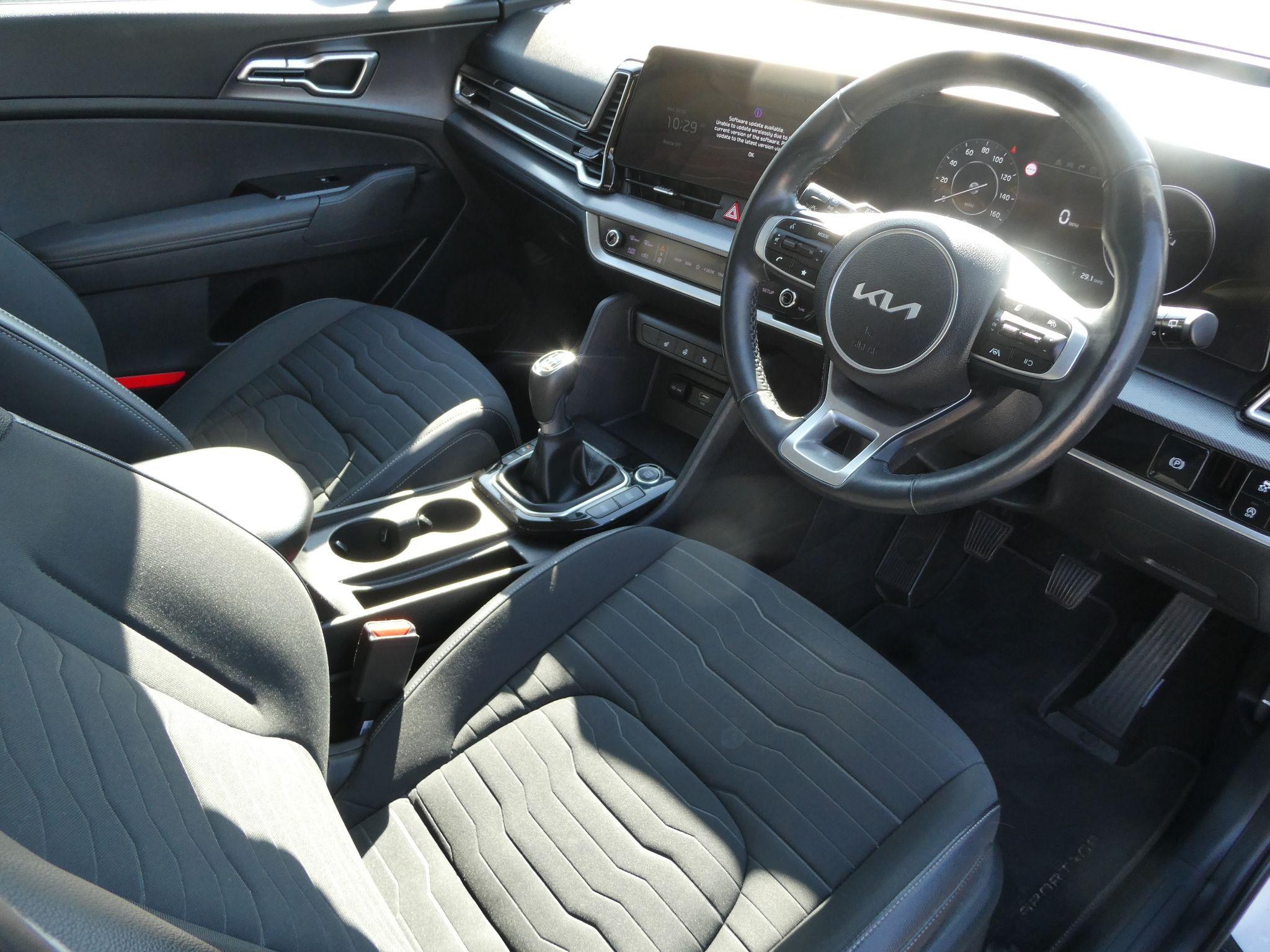 Kia Sportage Image 11