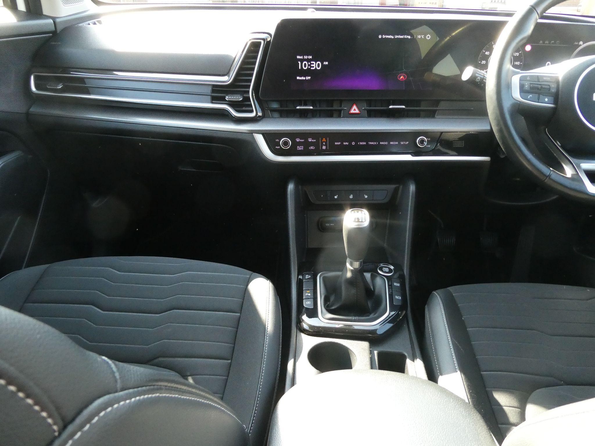 Kia Sportage Image 16