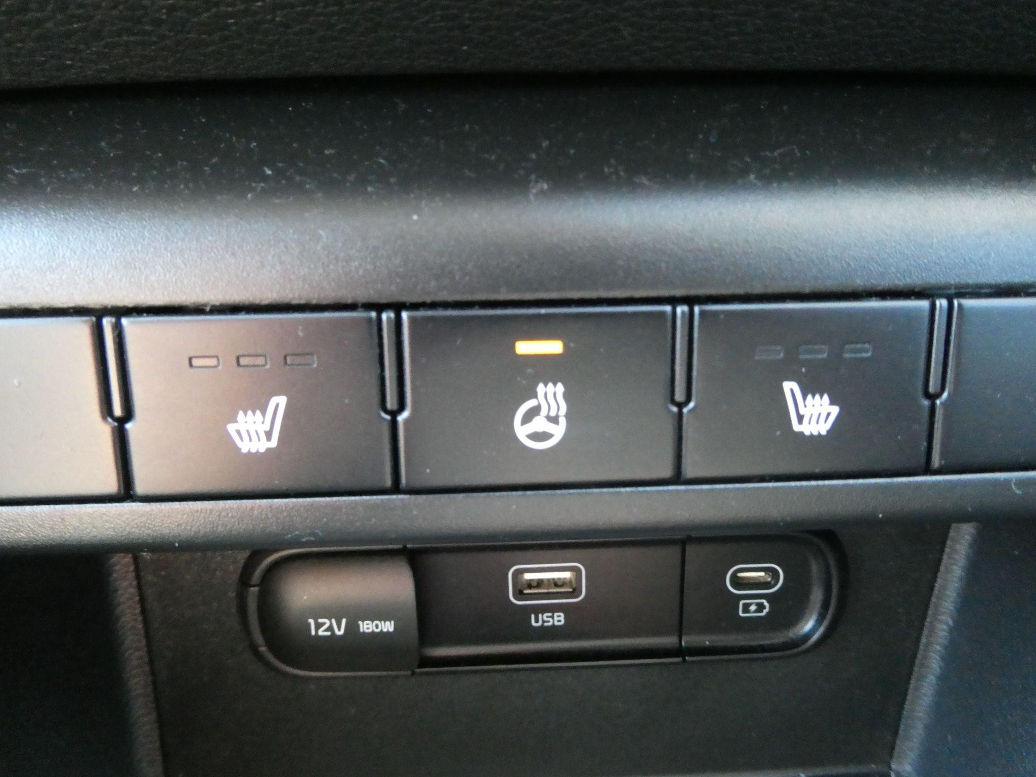 Kia Sportage Image 26