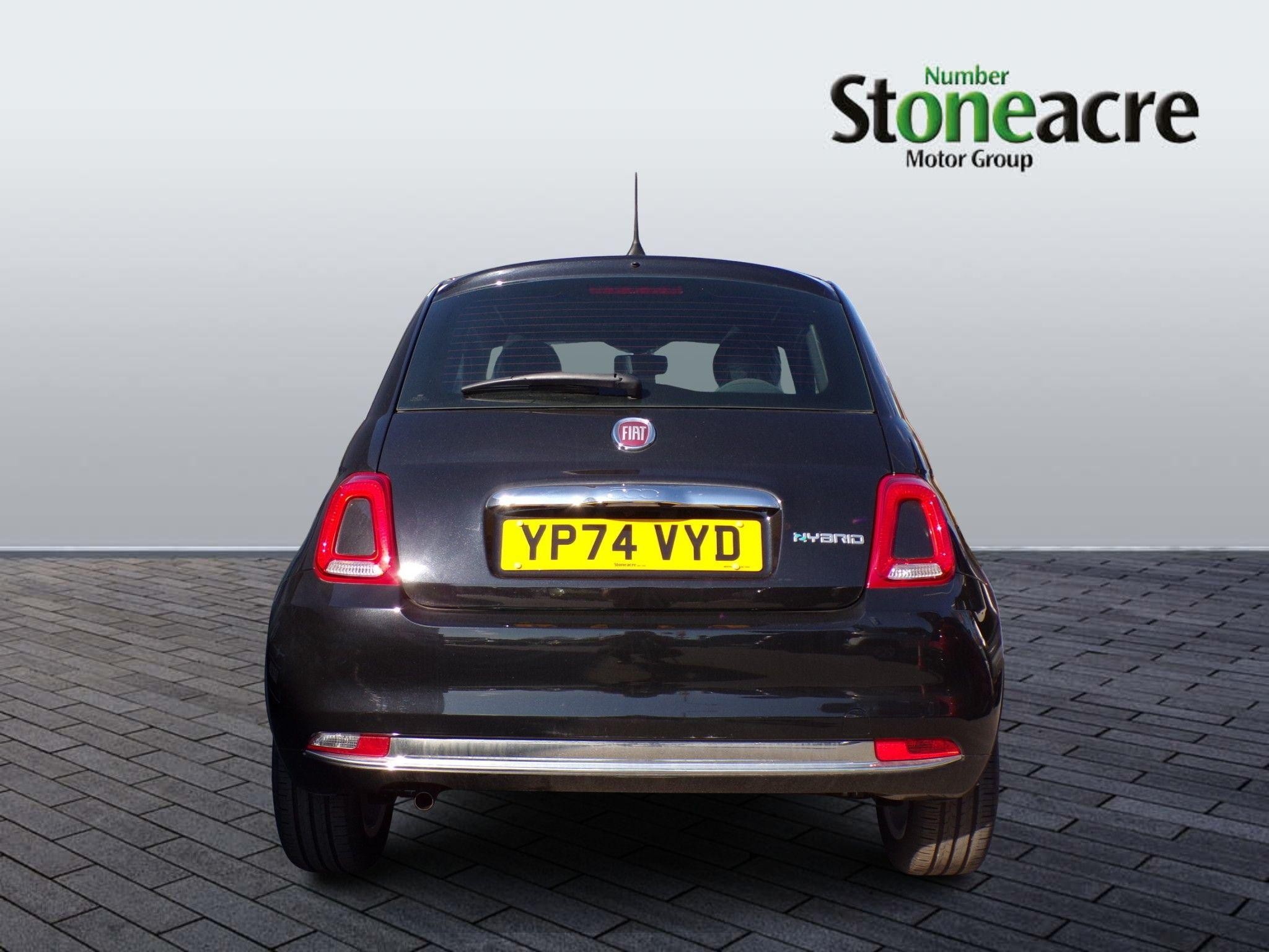 Fiat 500 Hybrid Image 6
