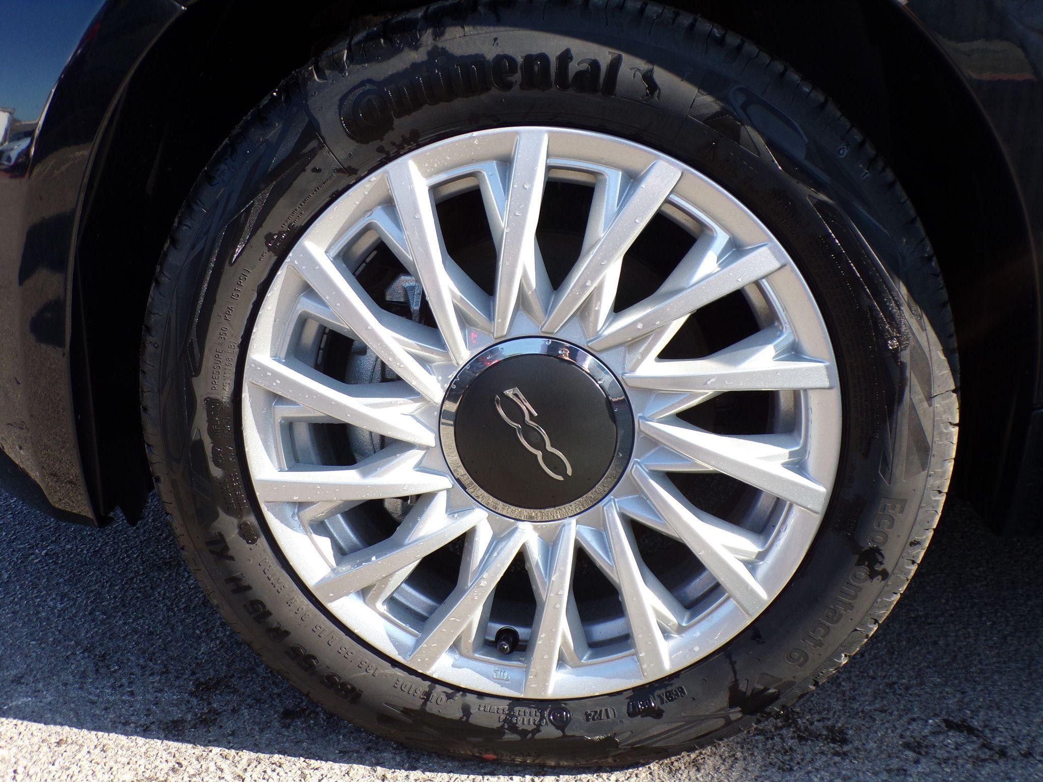 Fiat 500 Hybrid Image 11