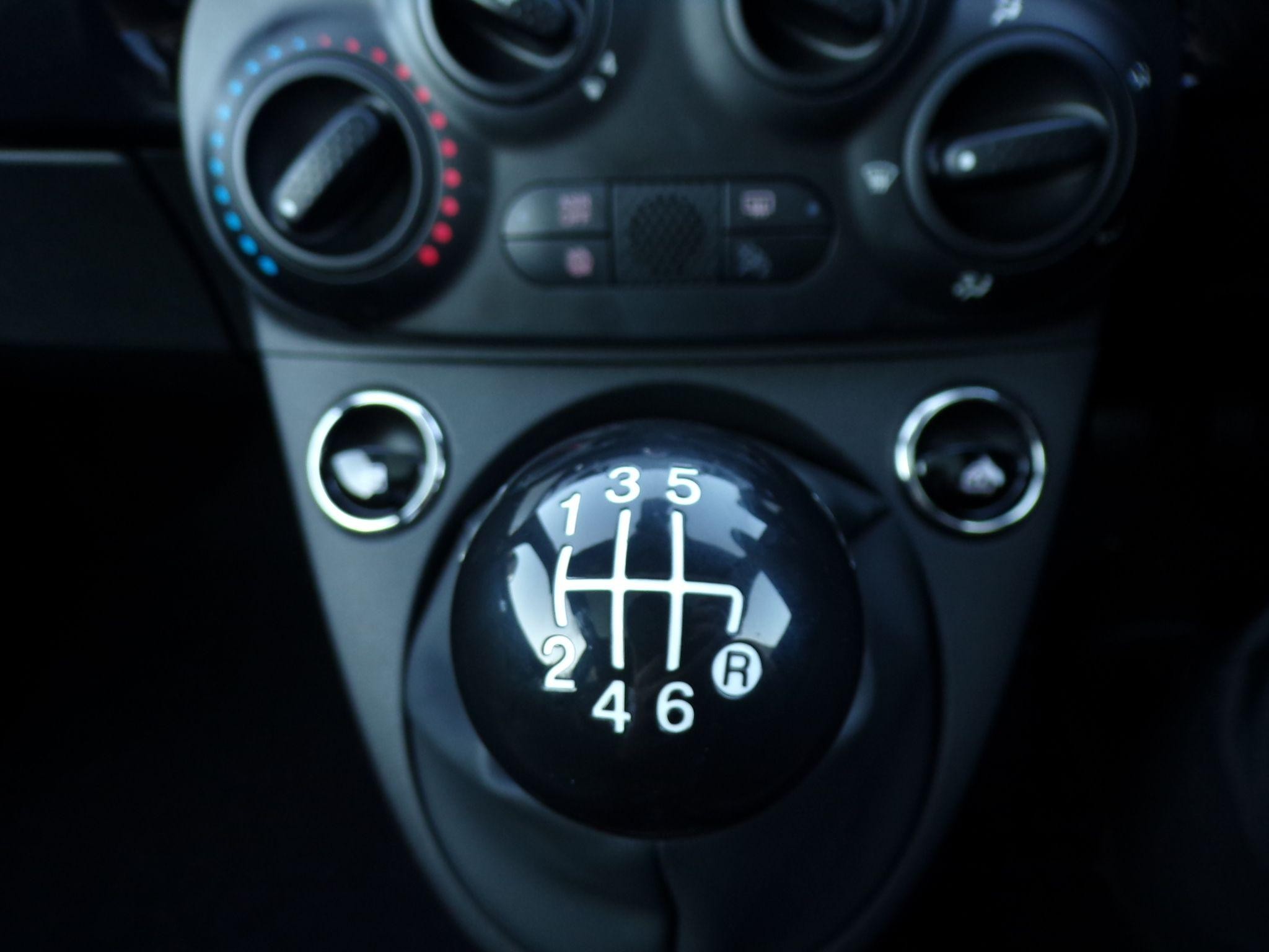 Fiat 500 Hybrid Image 27