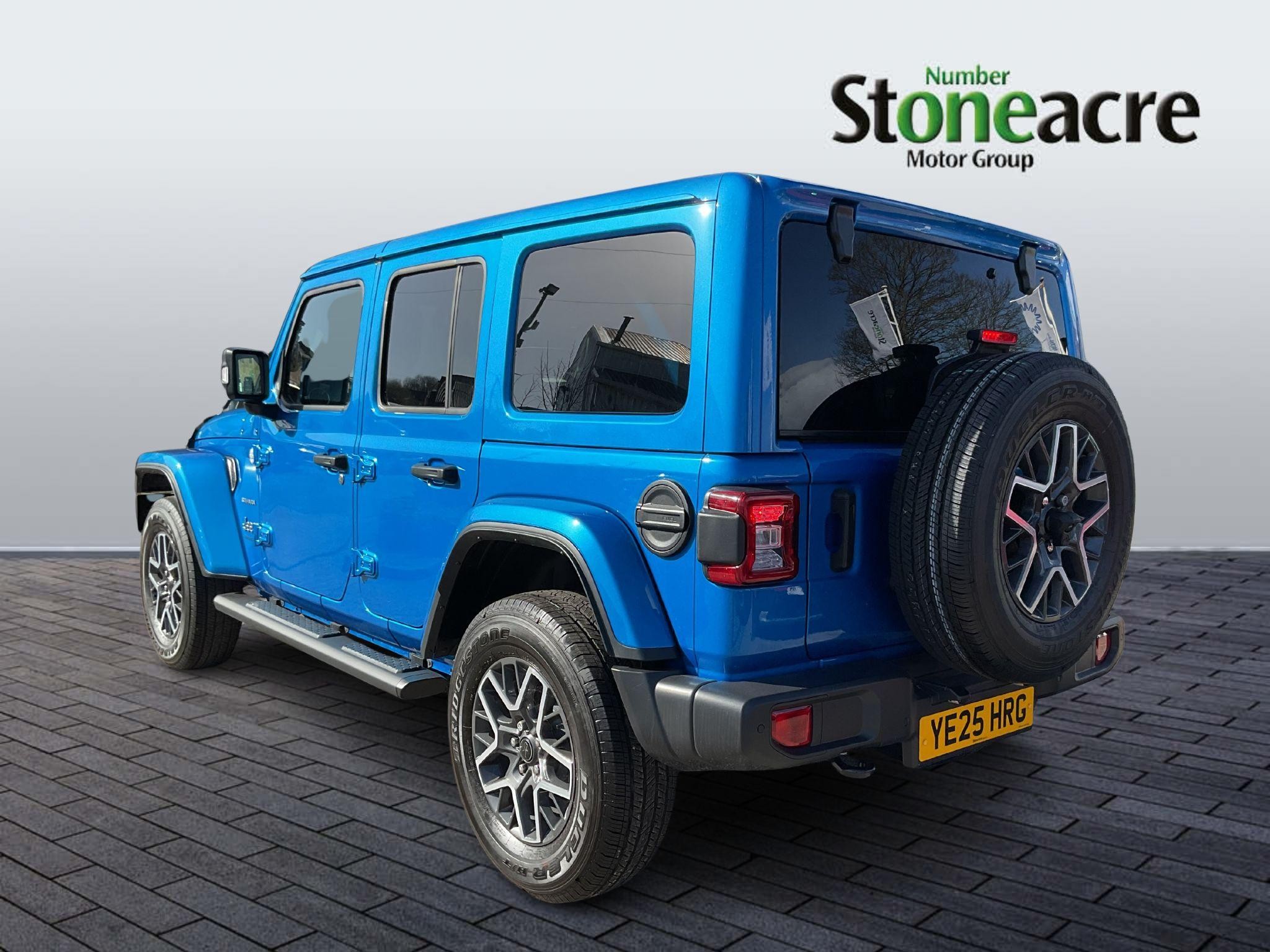 Jeep Wrangler Image 4