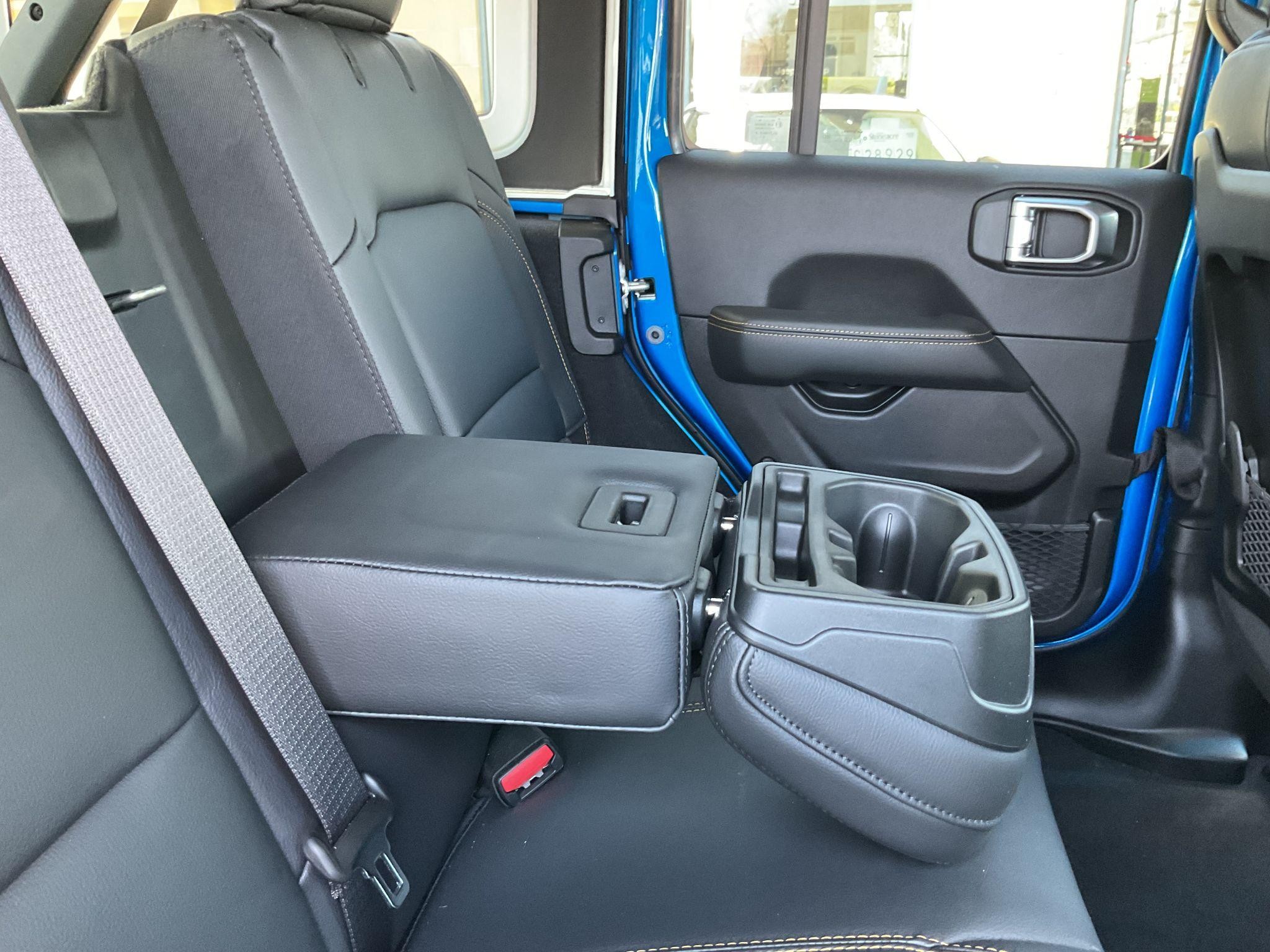 Jeep Wrangler Image 30