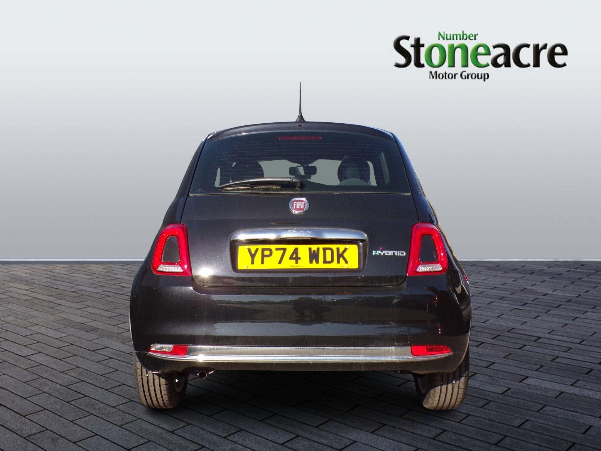 Fiat 500 Hybrid Image 6