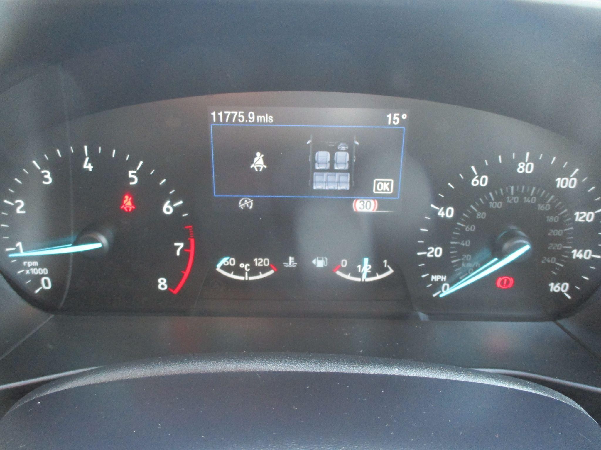 Ford Focus Image 12