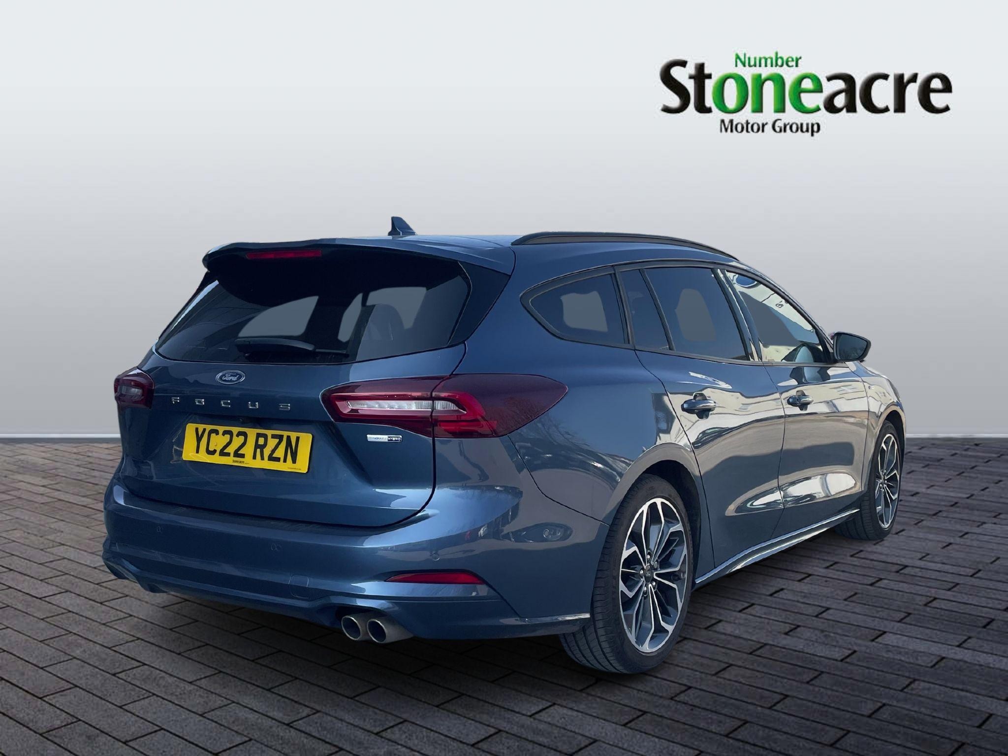 Ford Focus Image 8