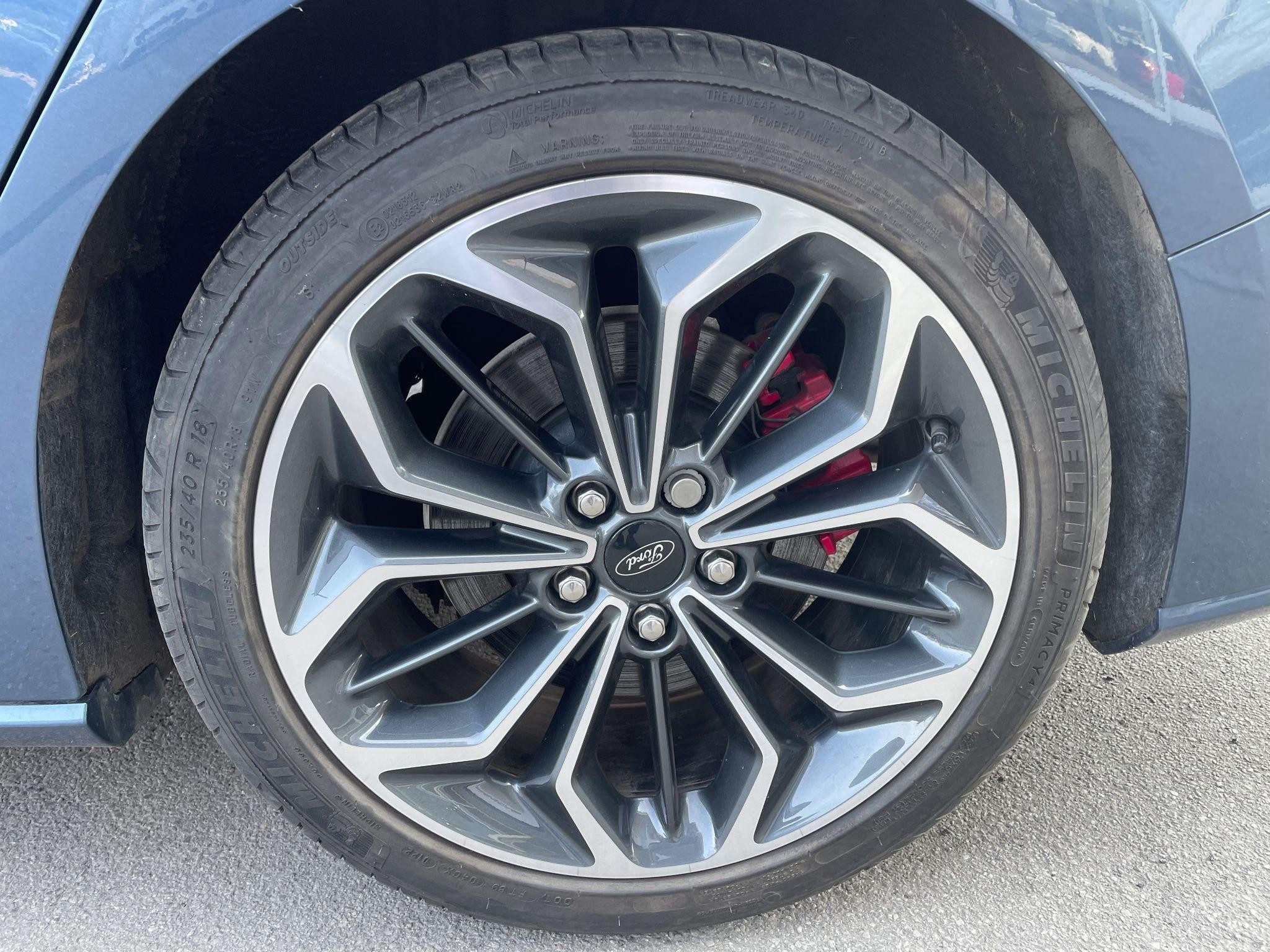 Ford Focus Image 21
