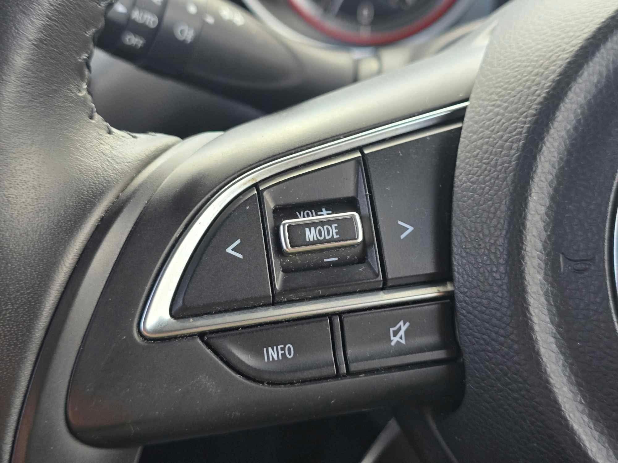 Suzuki Swift Image 12