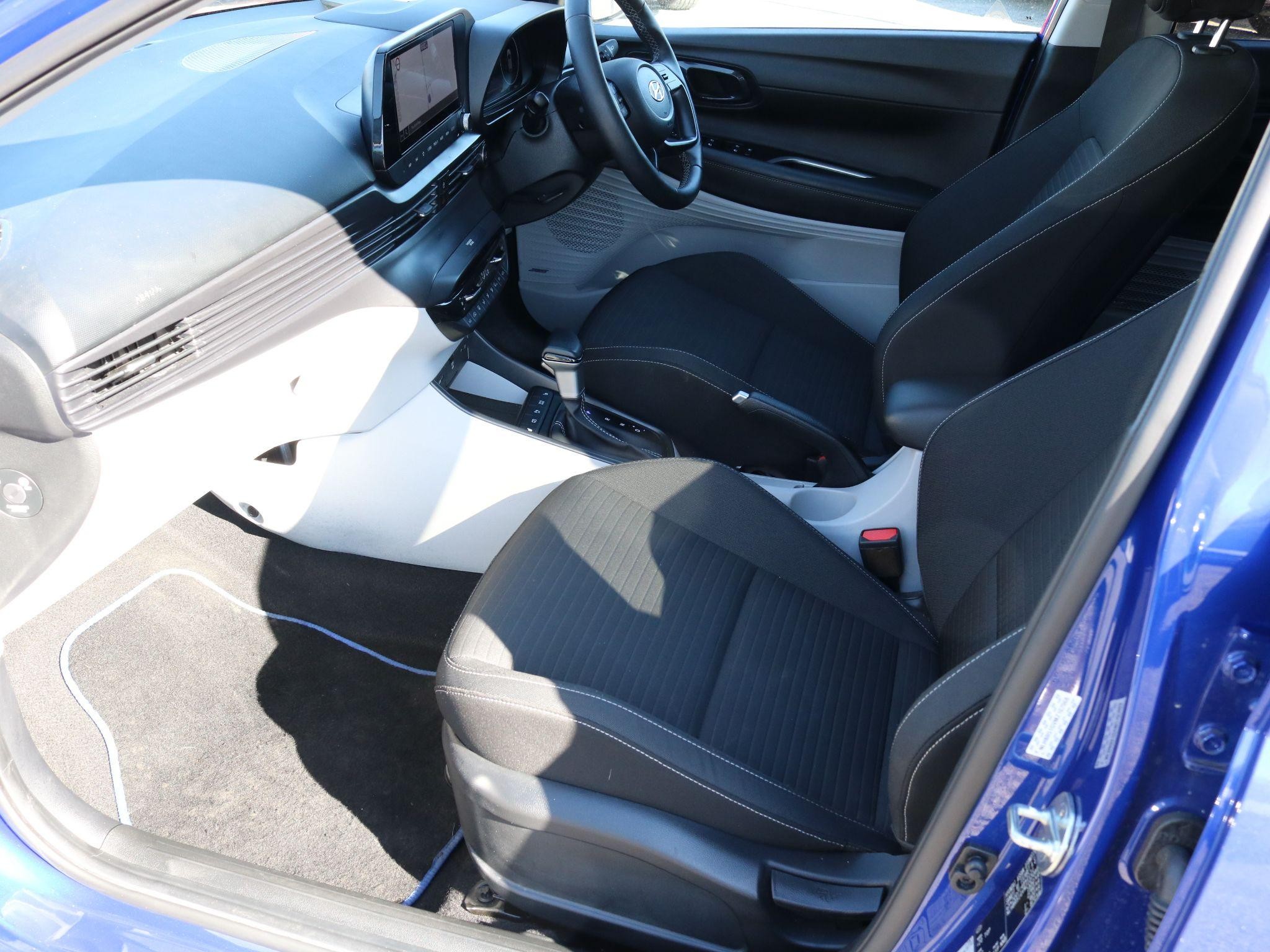 Hyundai i20 Image 13