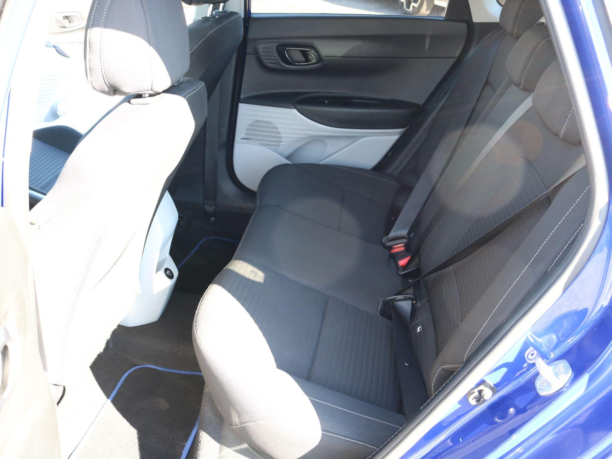 Hyundai i20 Image 23