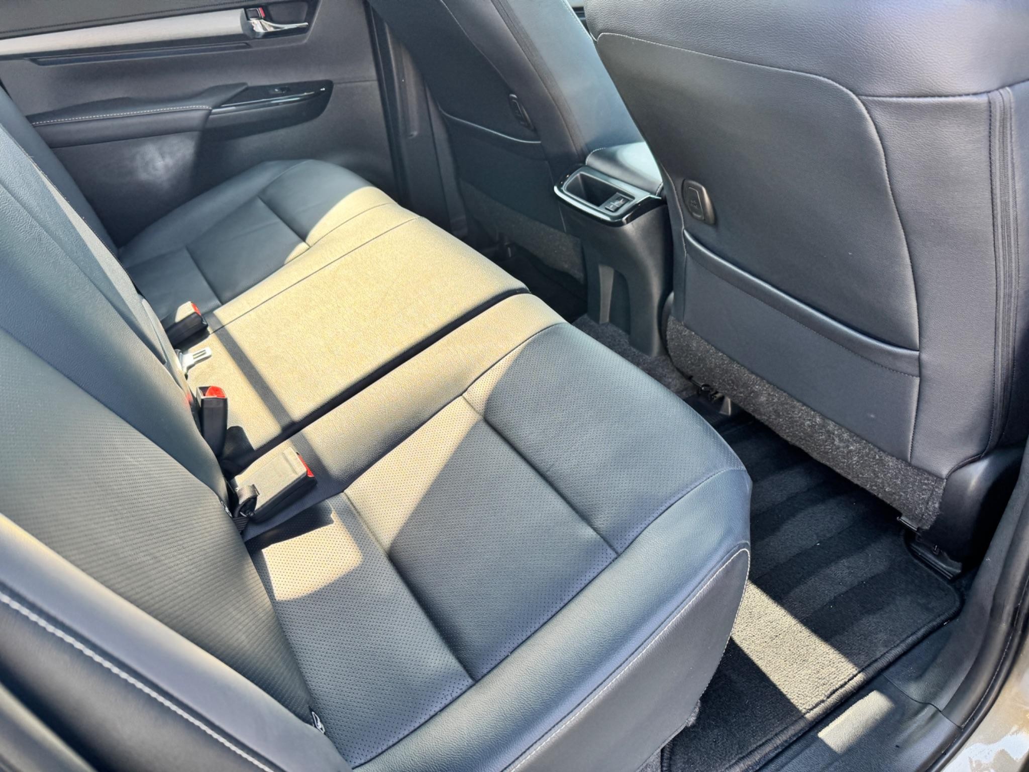 Toyota Hilux Image 14