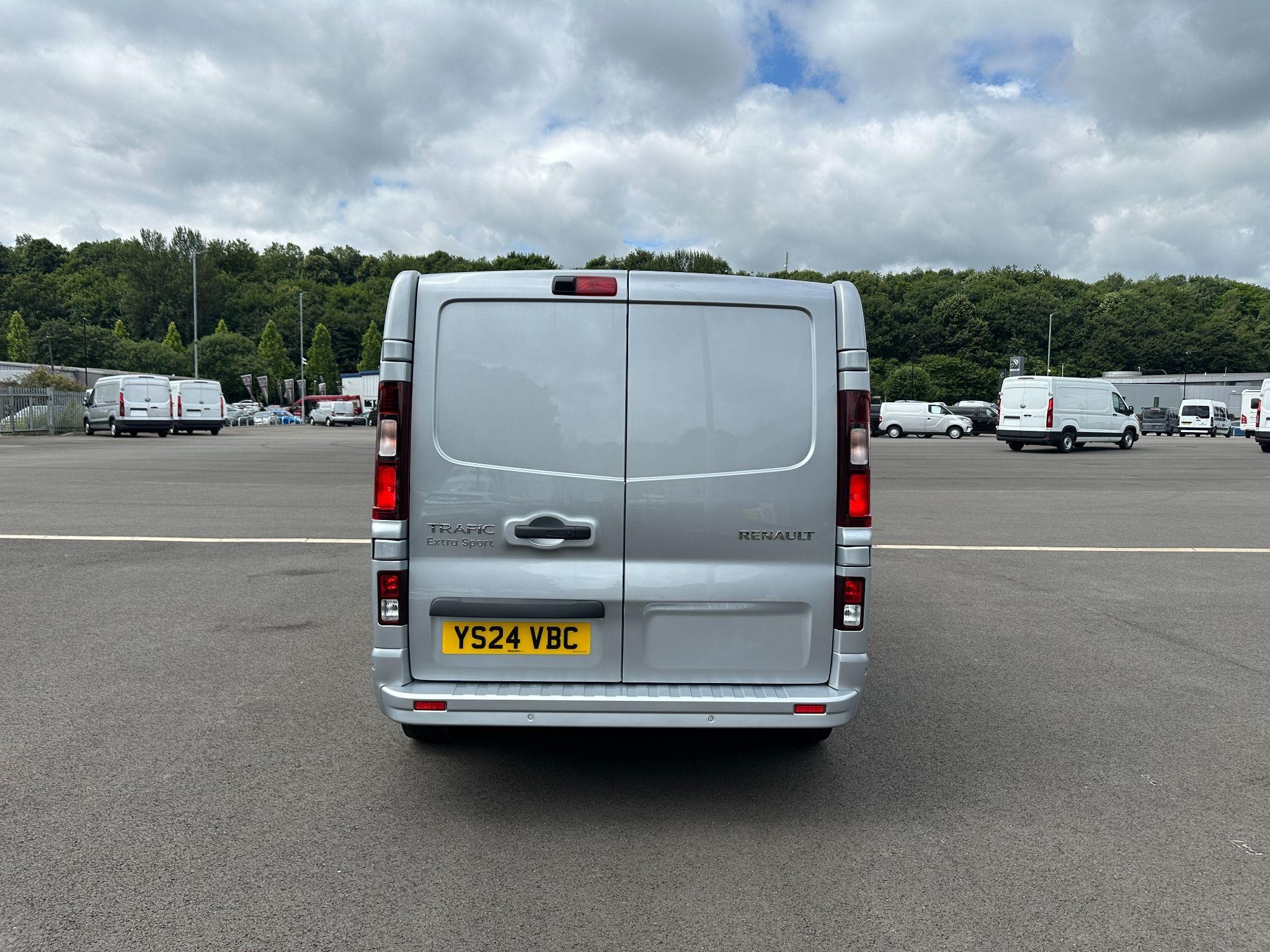 Renault Trafic Image 4