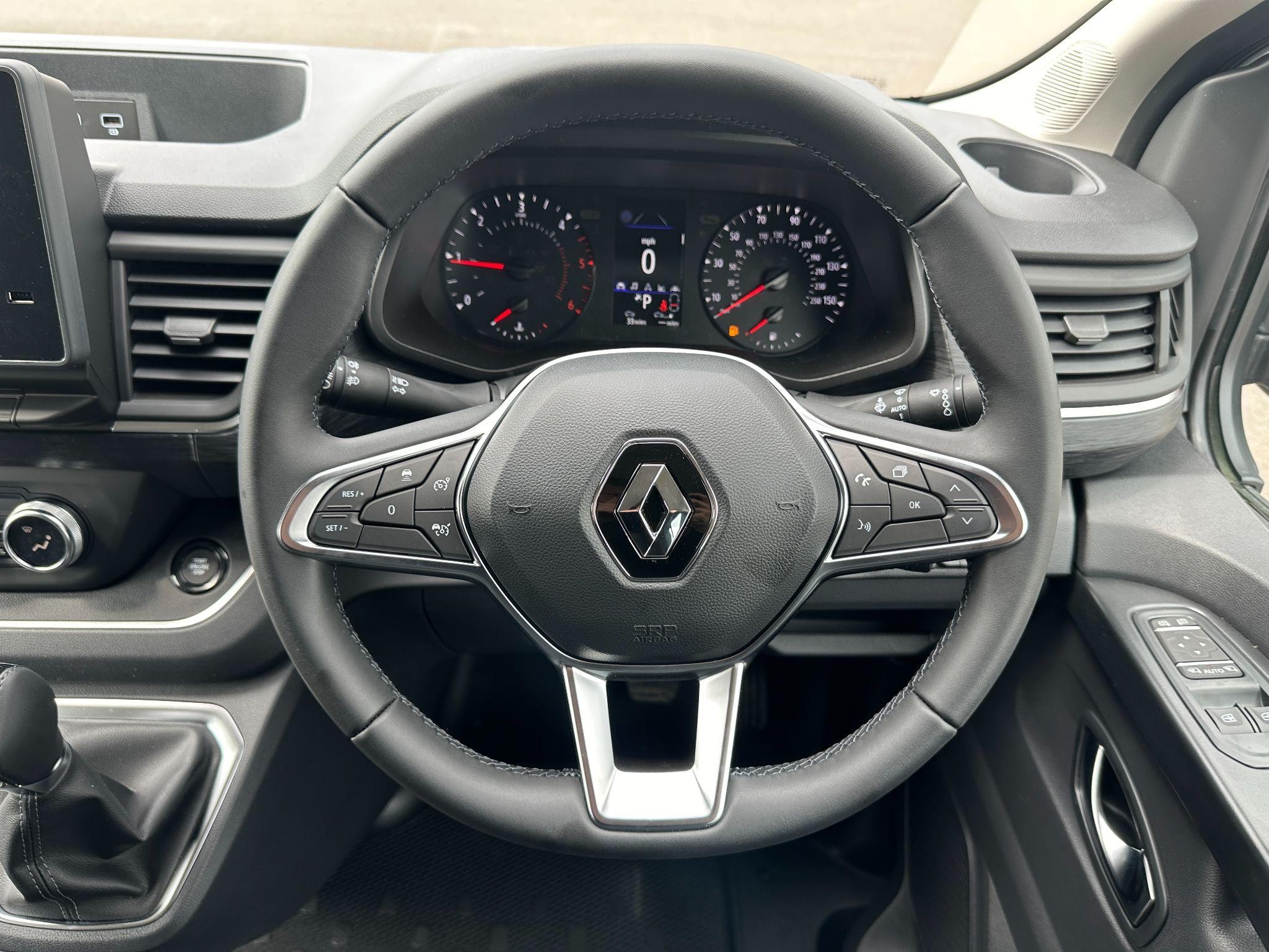 Renault Trafic Image 17