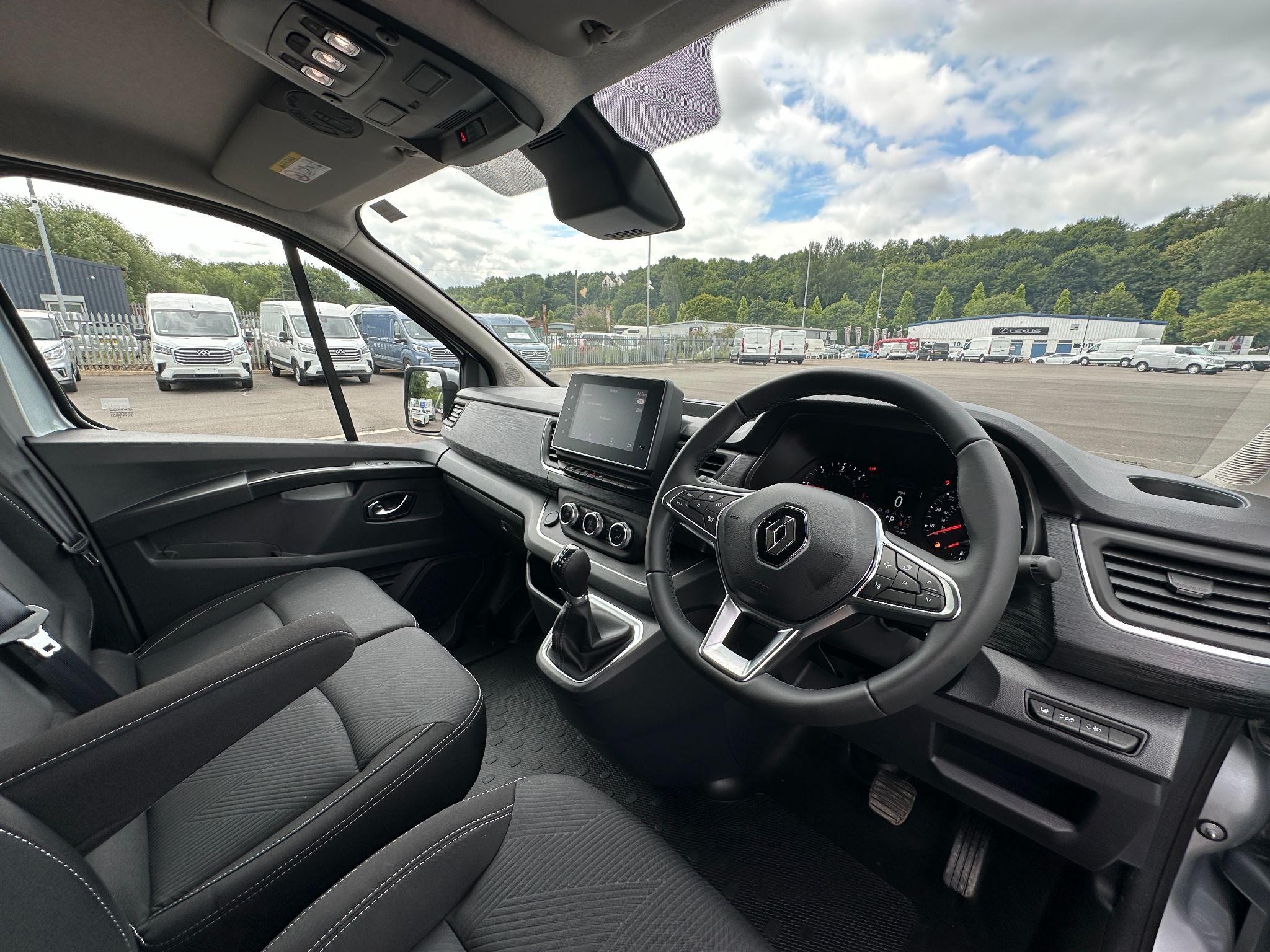 Renault Trafic Image 29