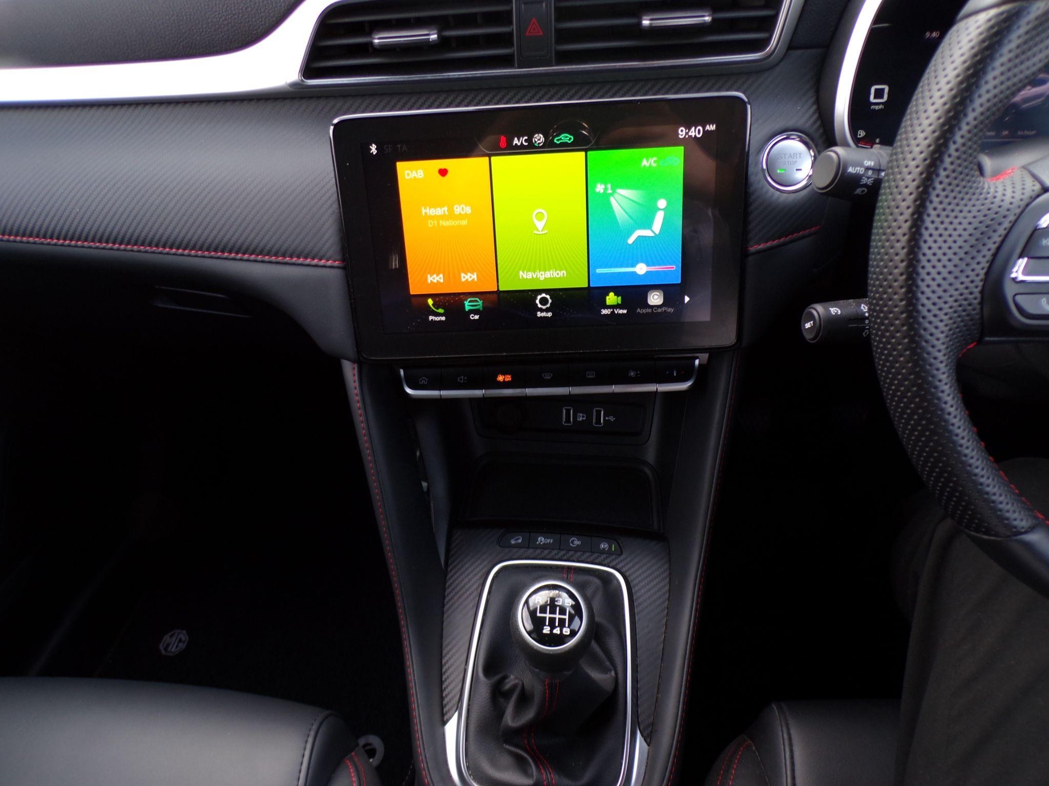 MG ZS Image 12