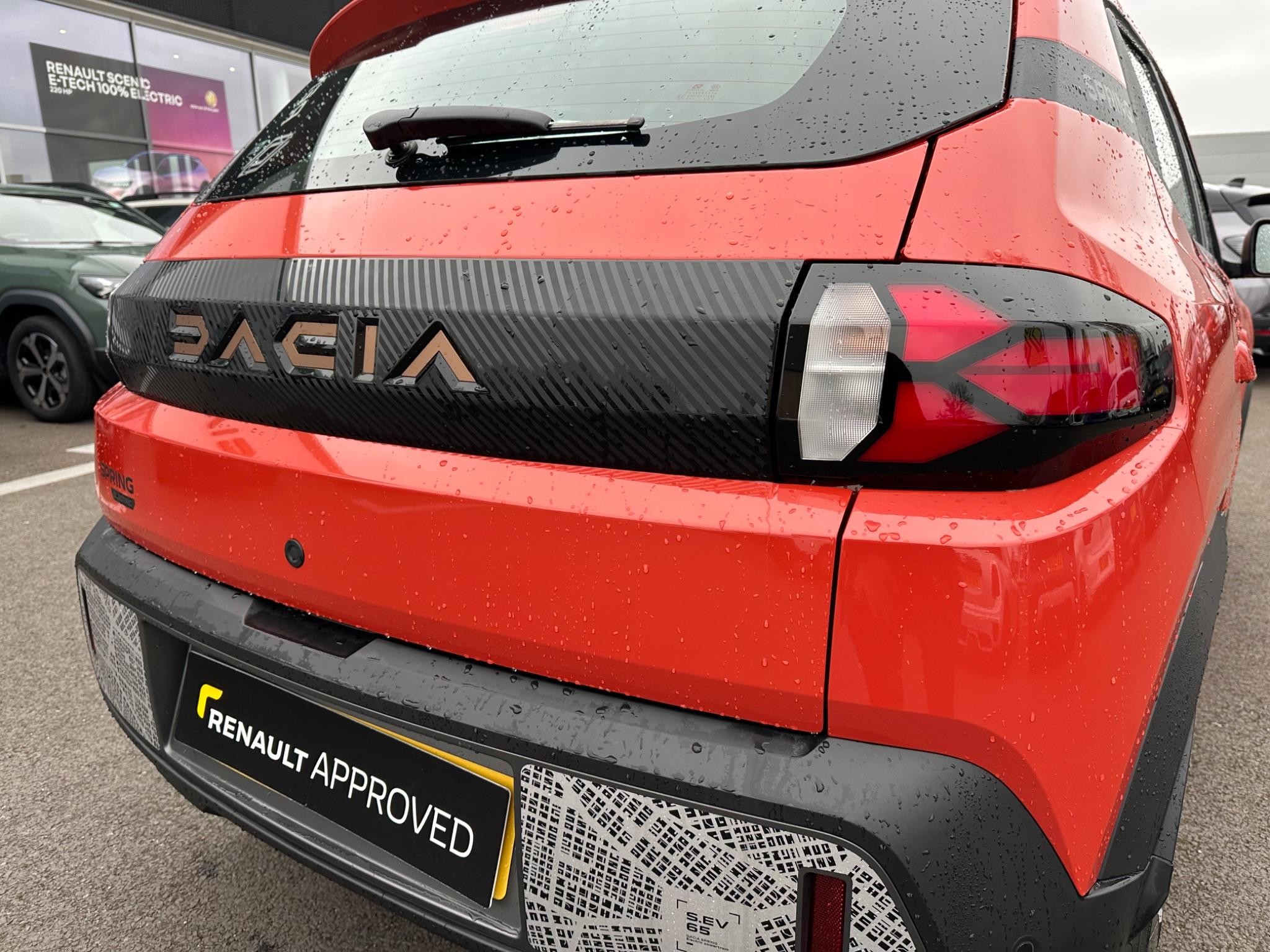 Dacia Spring Image 11