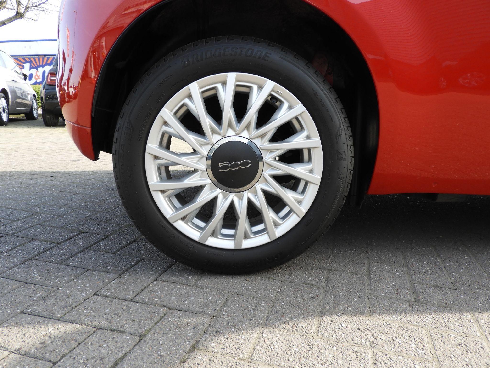 Fiat 500 Image 8