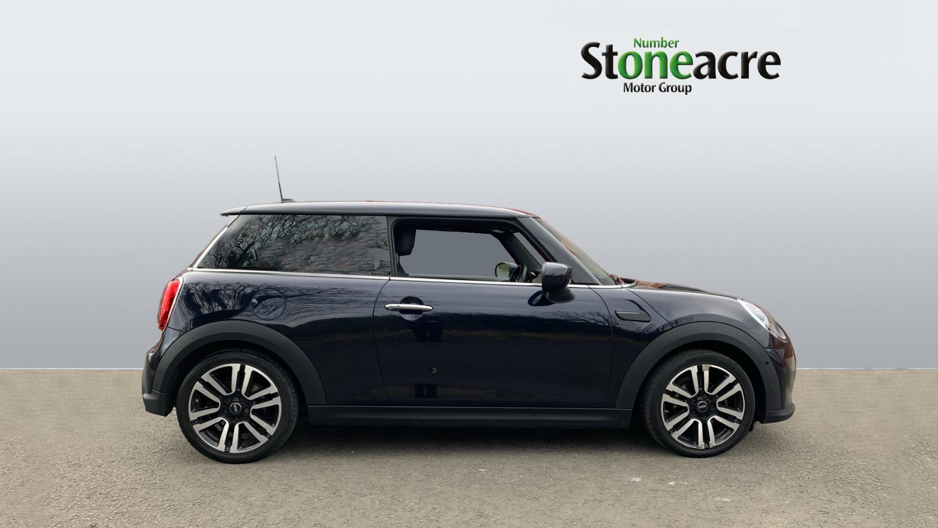 MINI Hatch Image 3
