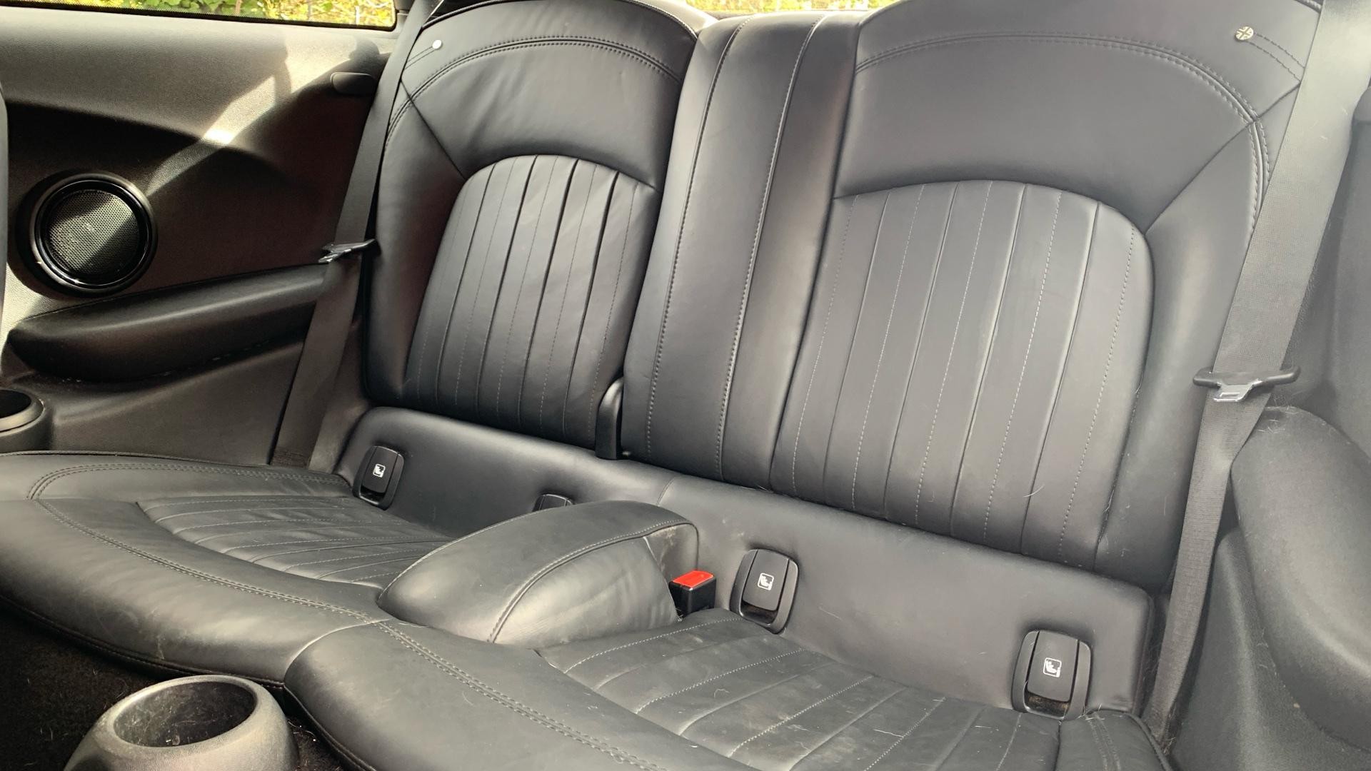 MINI Hatch Image 10