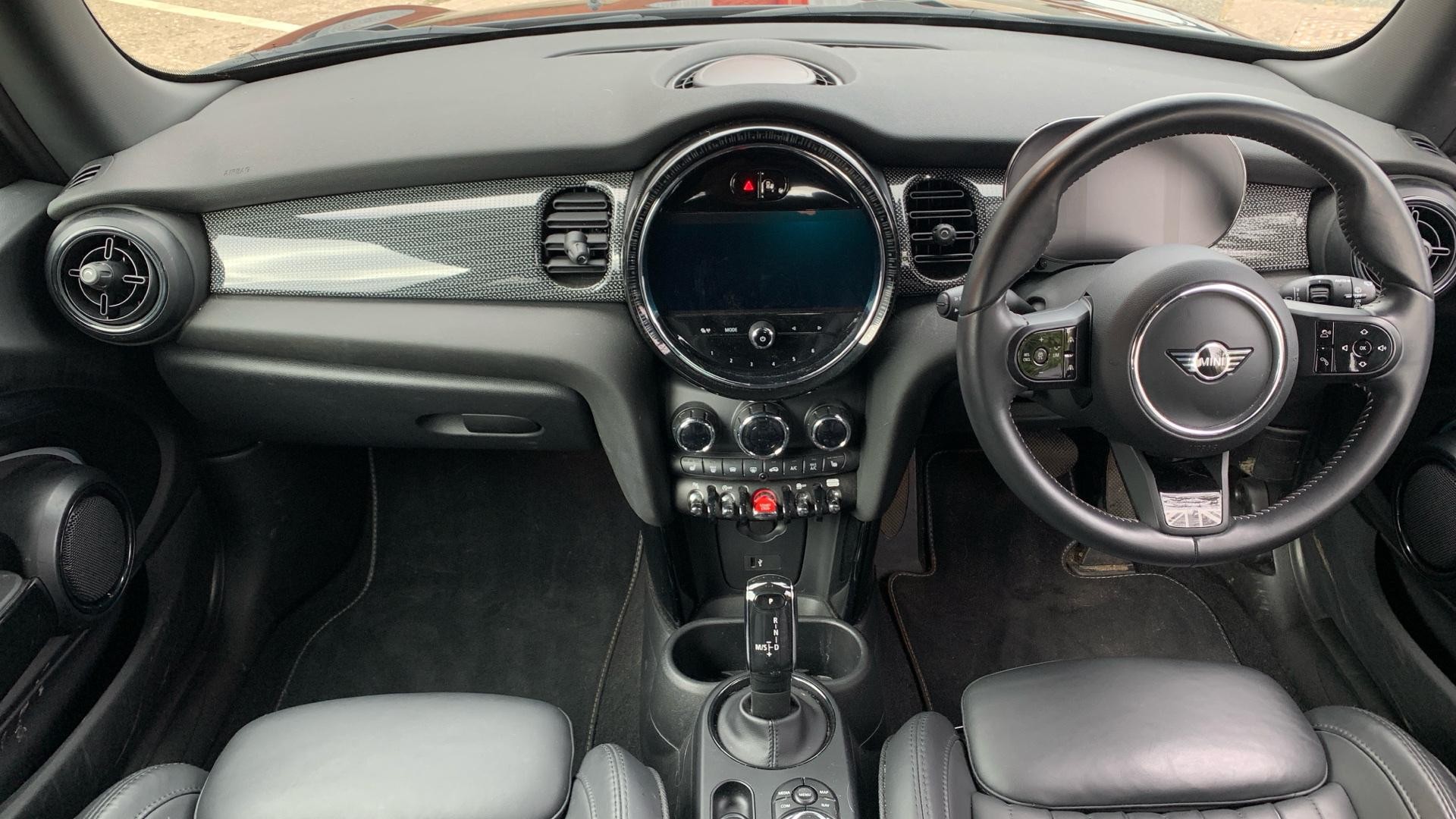 MINI Hatch Image 20