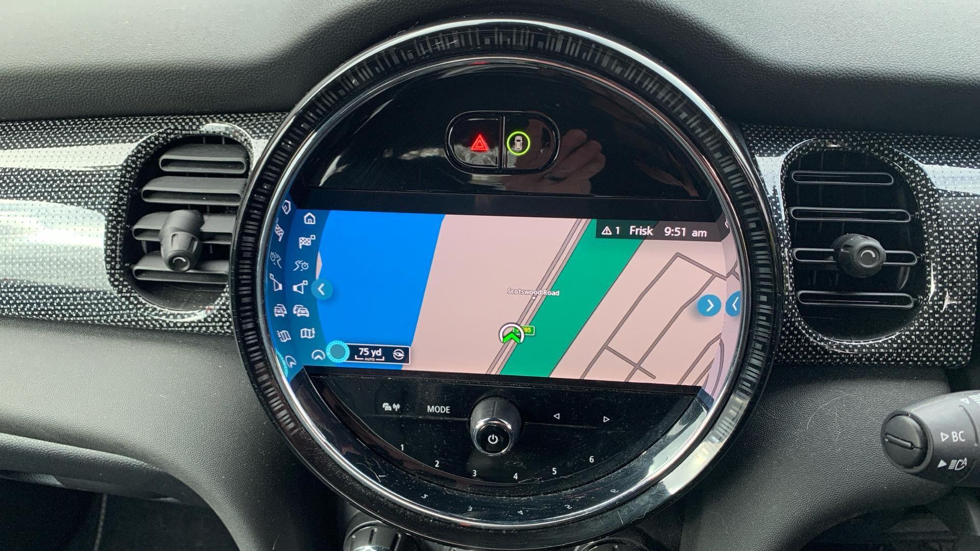 MINI Hatch Image 31