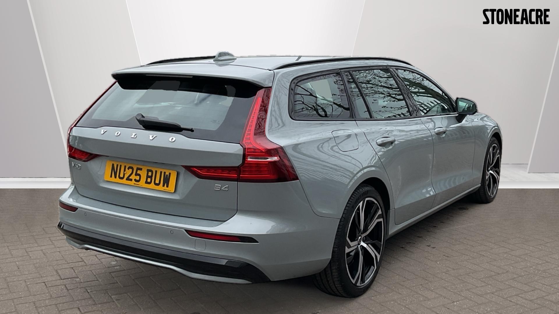 Volvo V60 Image 8