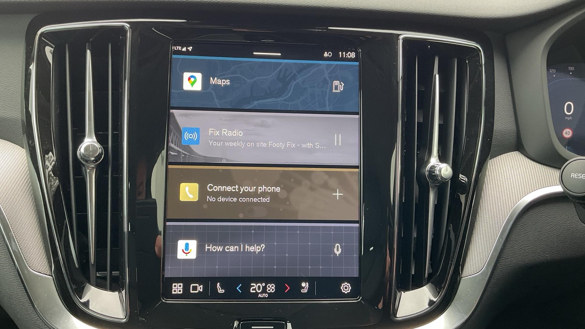 Volvo V60 Image 22