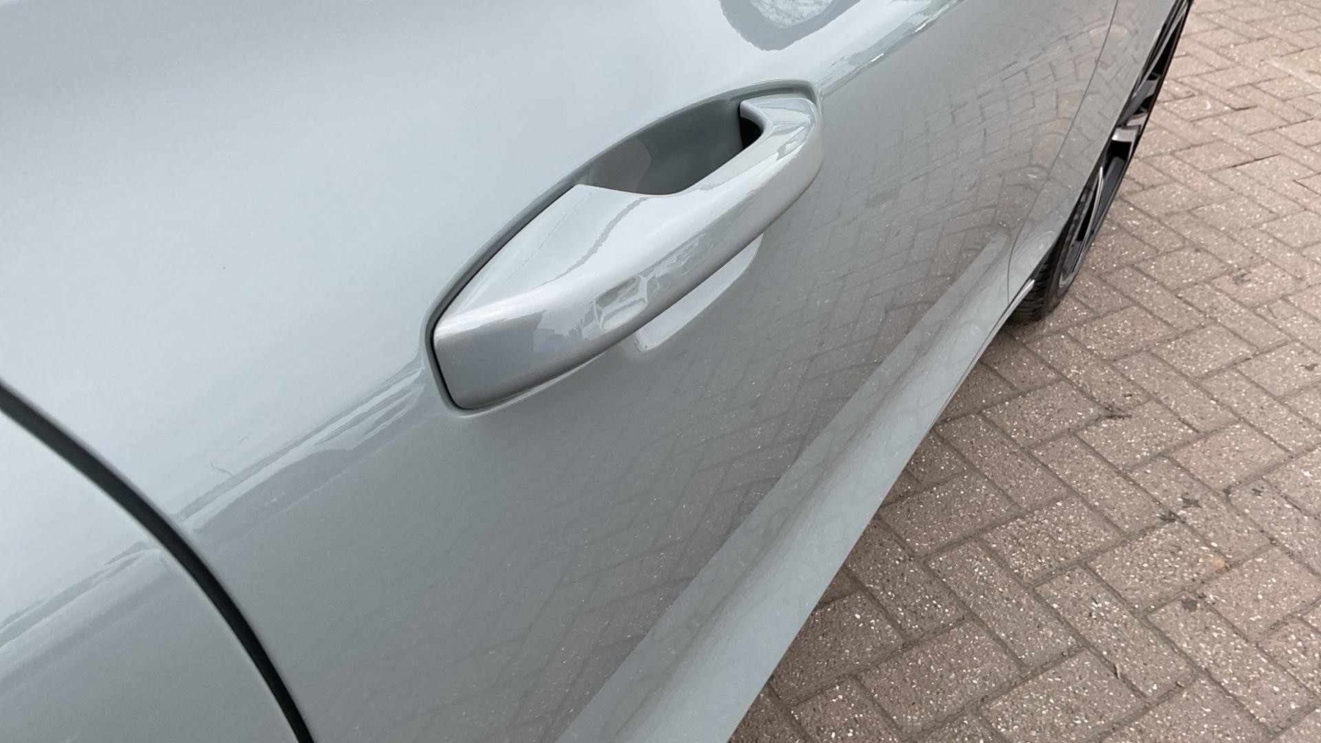 Volvo V60 Image 42