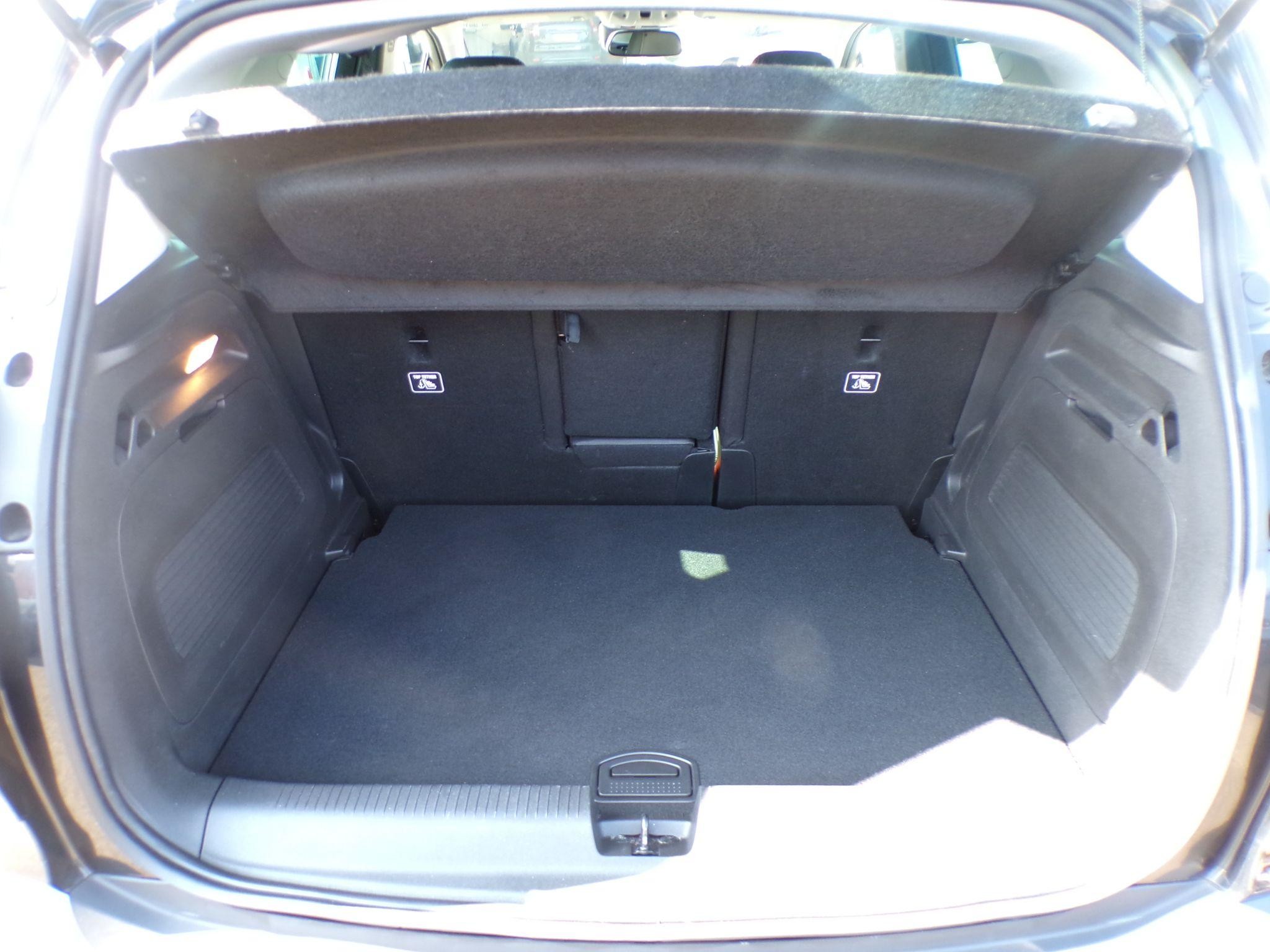 Vauxhall Crossland Image 29
