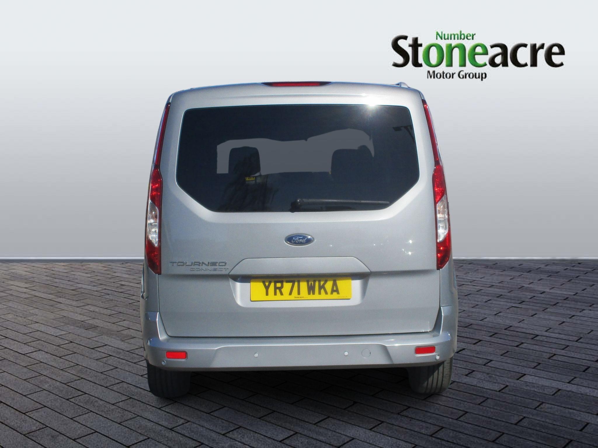Ford Tourneo Connect Image 2