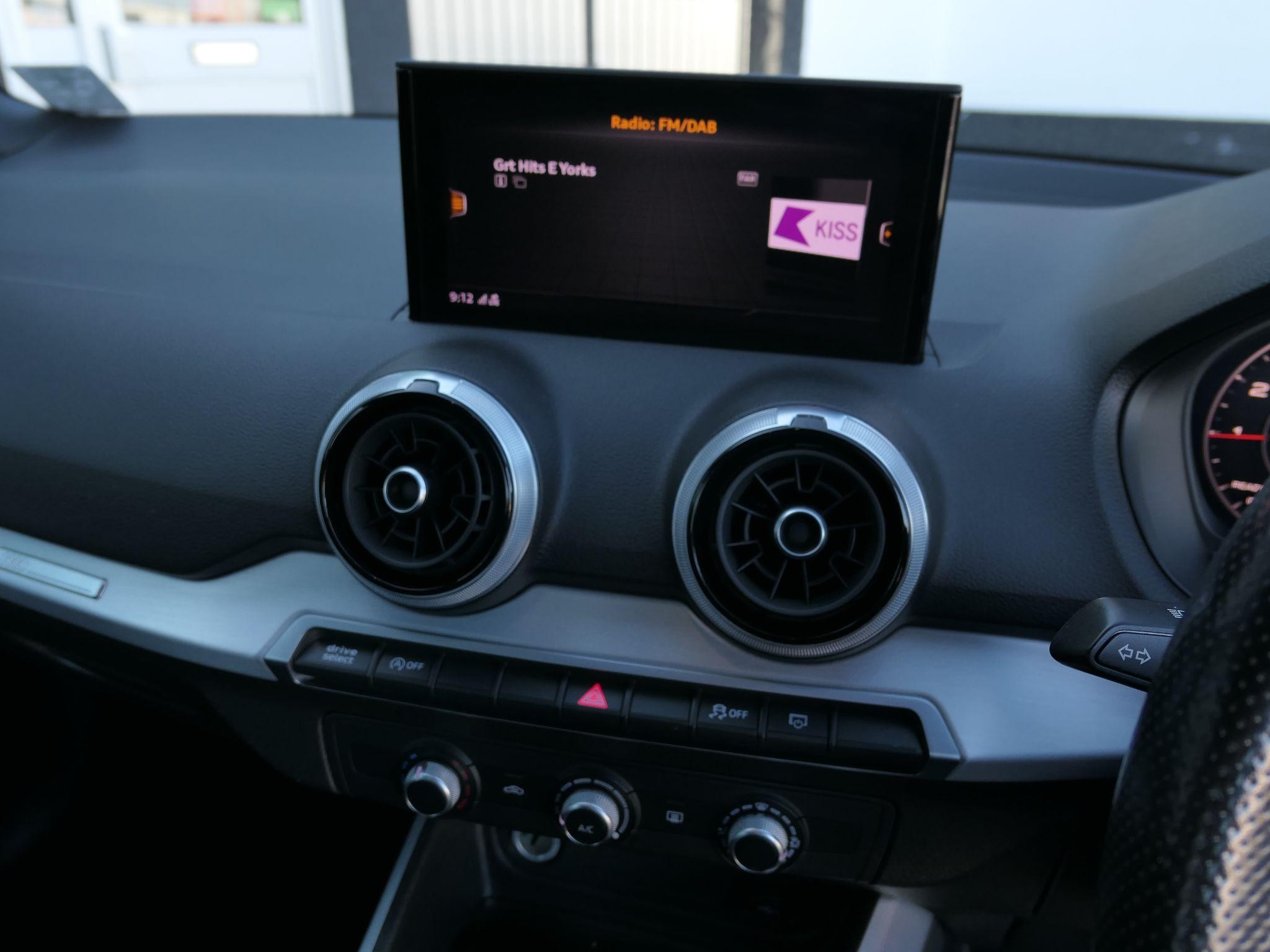 Audi Q2 Image 10