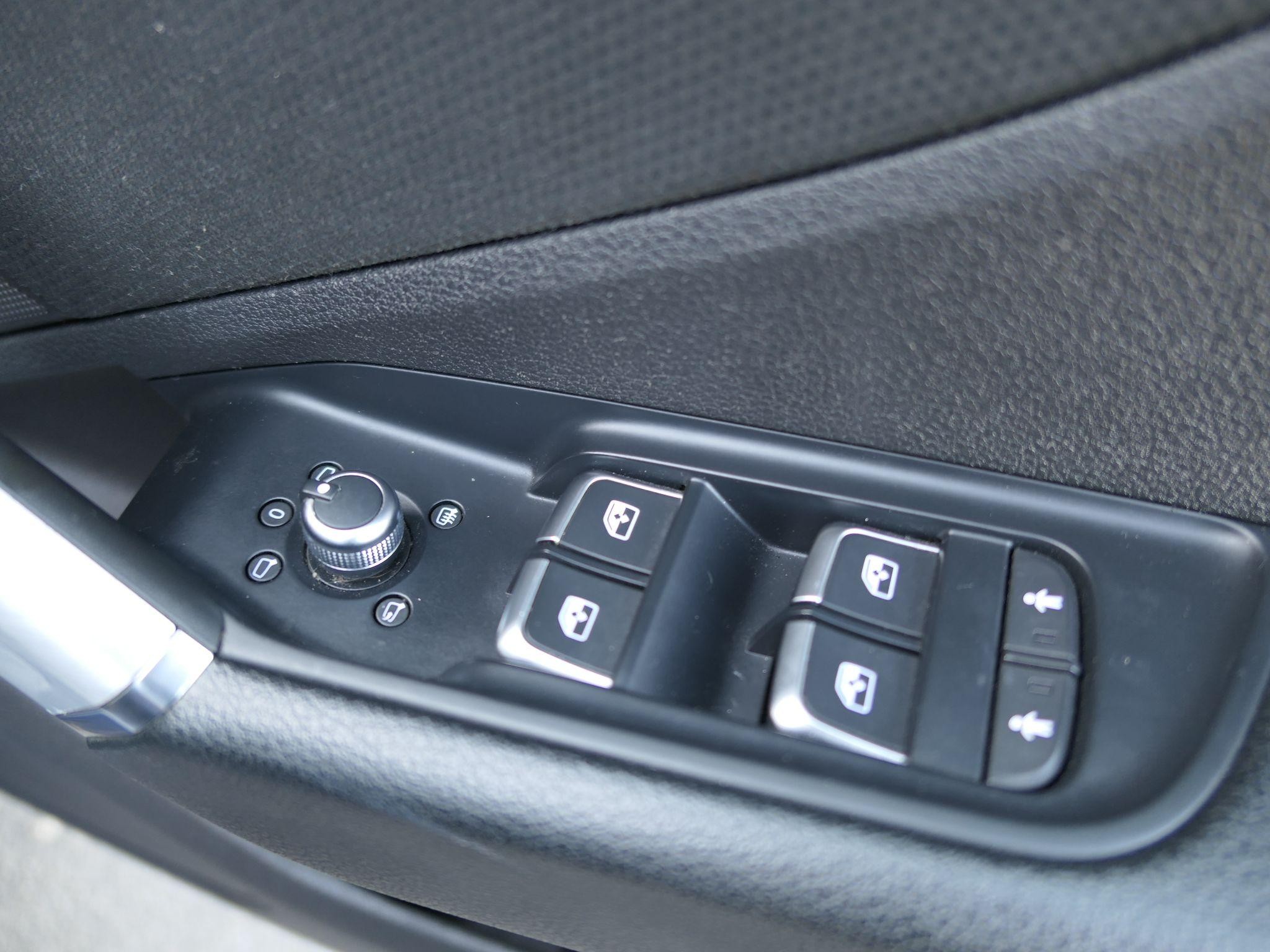 Audi Q2 Image 14