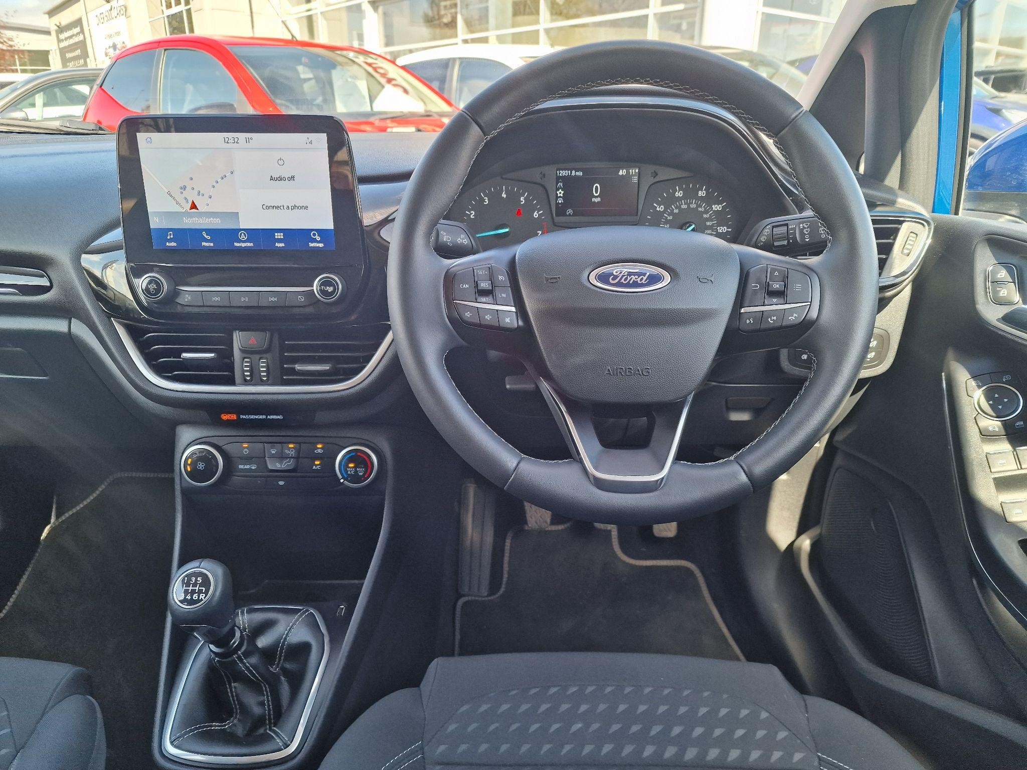 Ford Fiesta Image 6