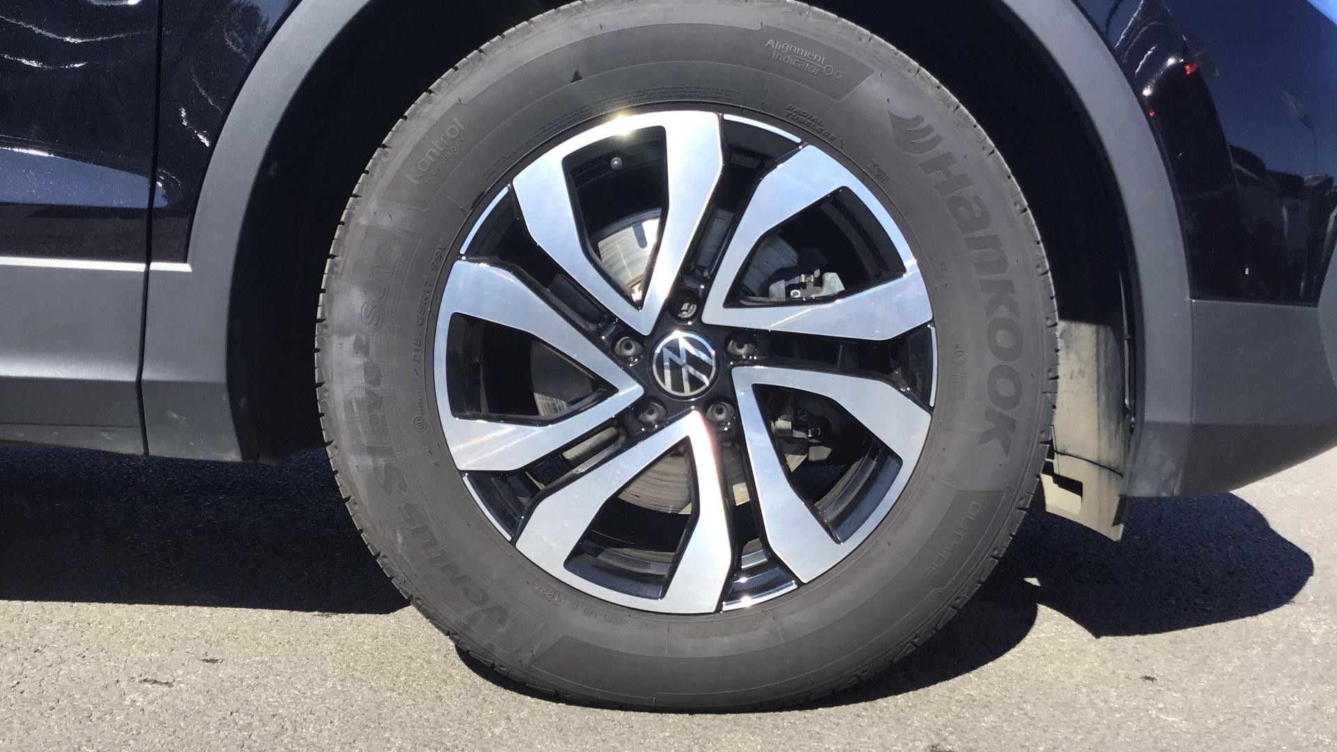 Volkswagen Tiguan Image 16