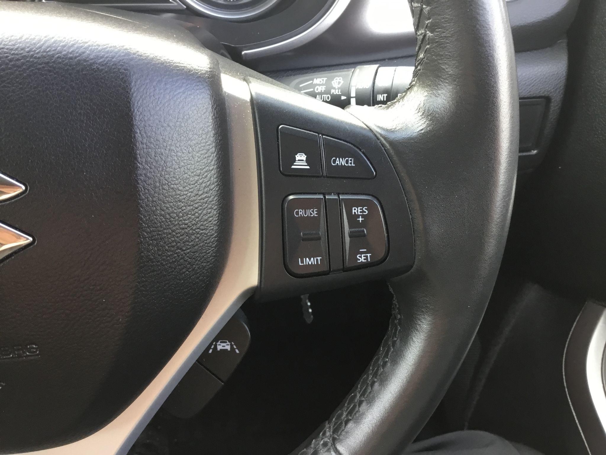 Suzuki Vitara Image 20