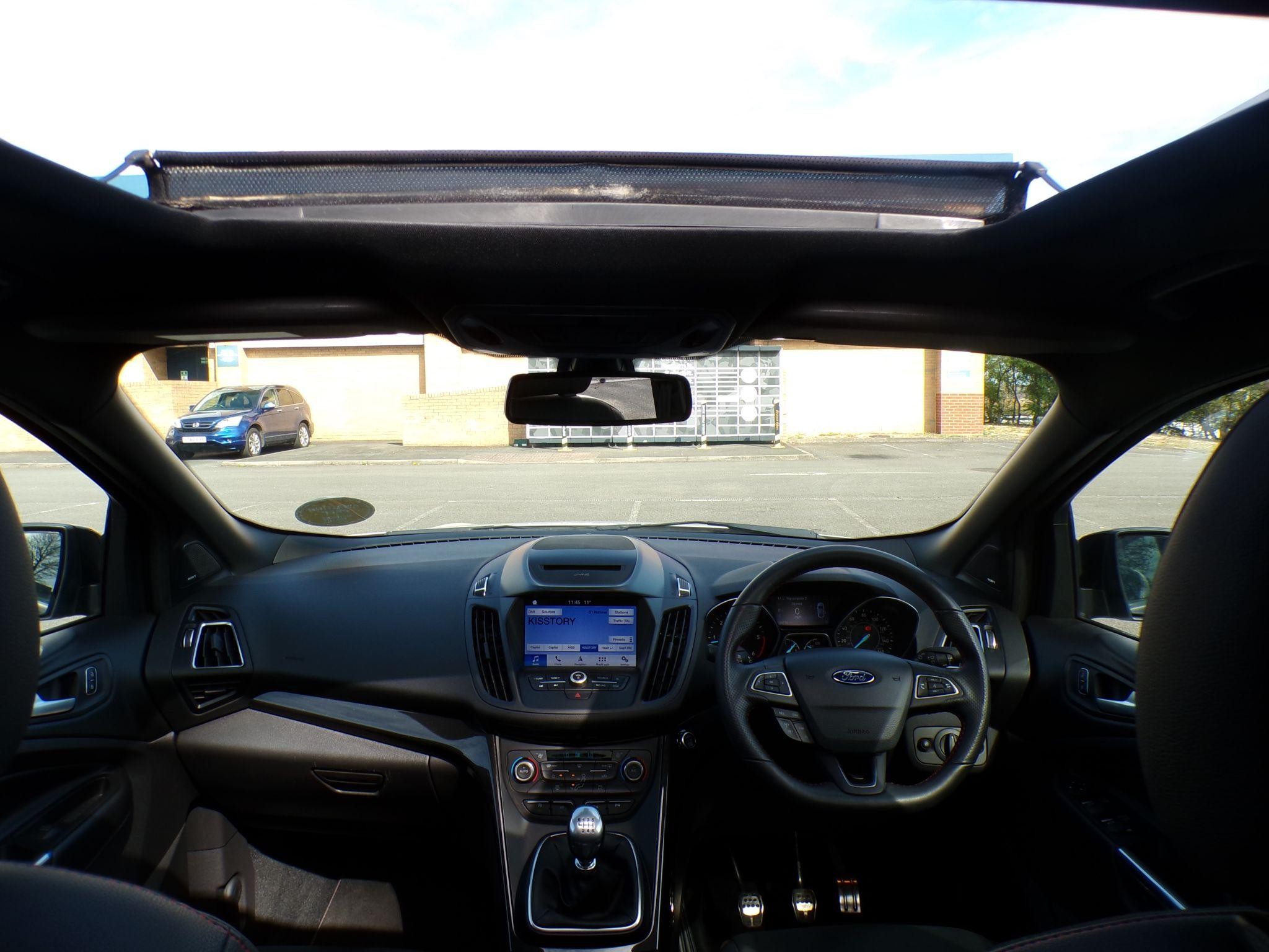 Ford Kuga Image 26