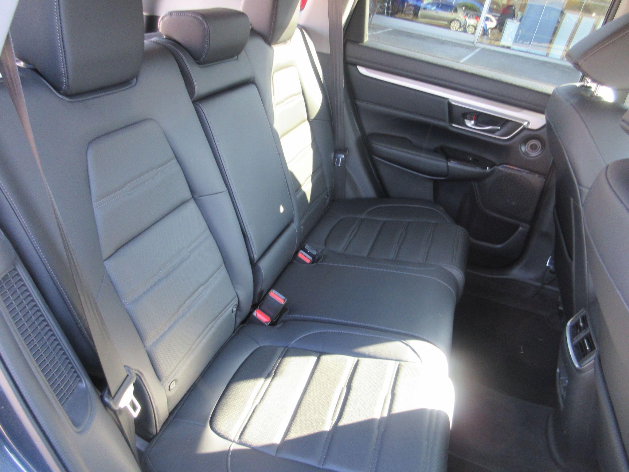 Honda CR-V Image 12