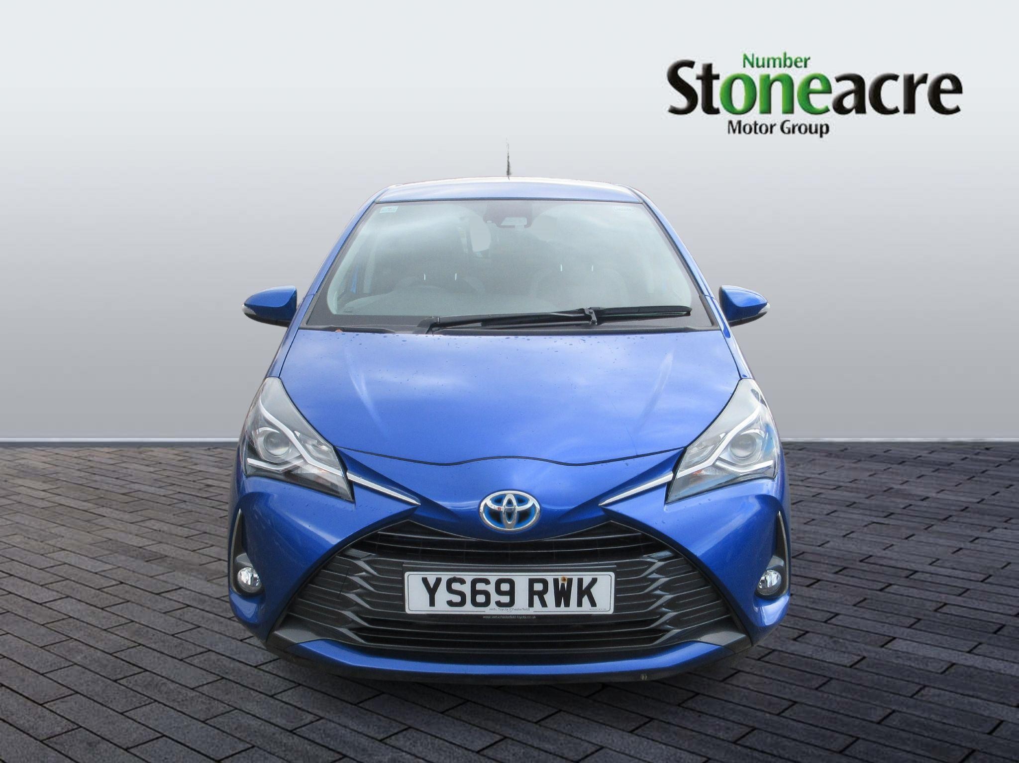 Toyota Yaris Image 6