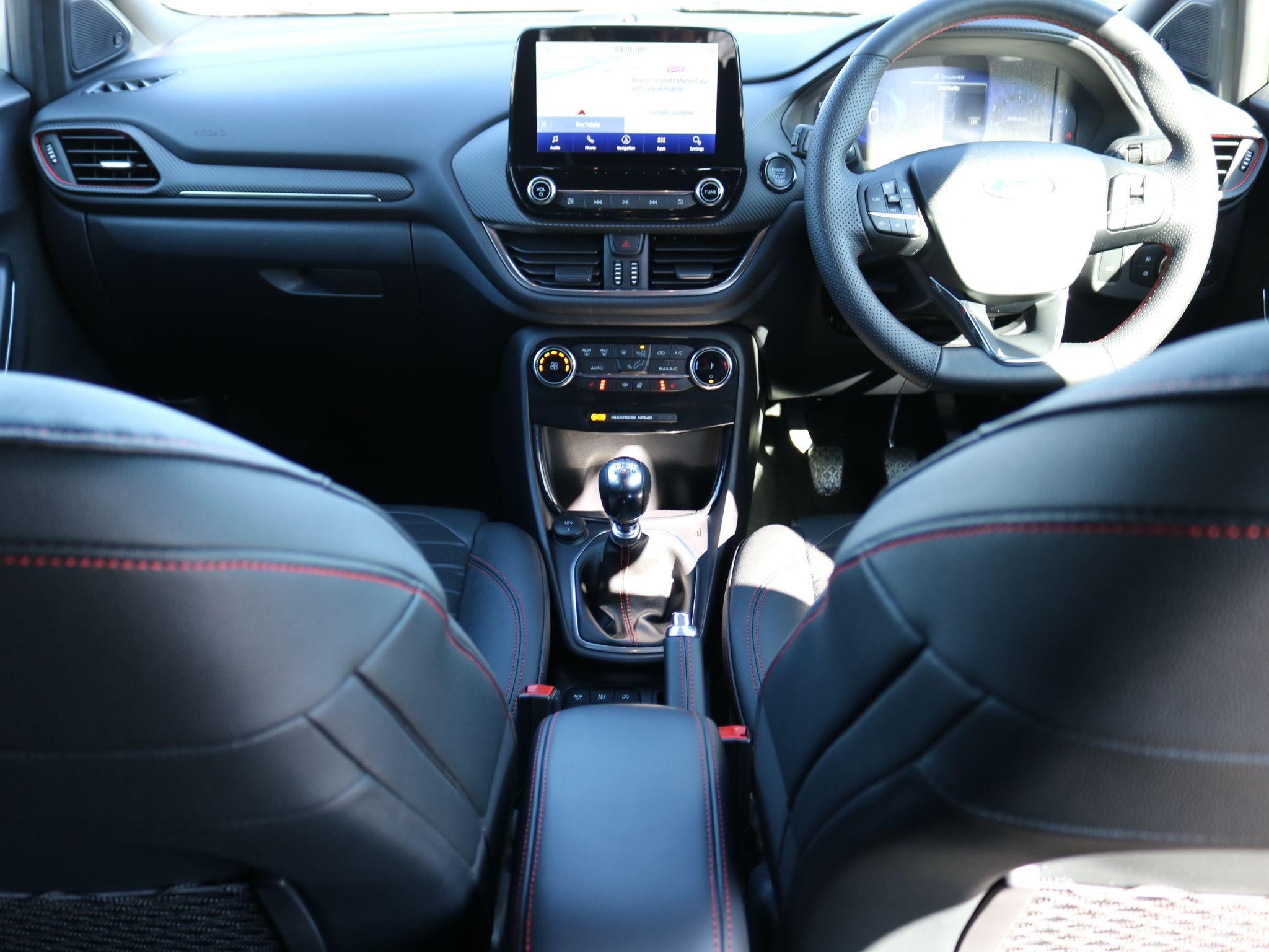 Ford Puma Image 13