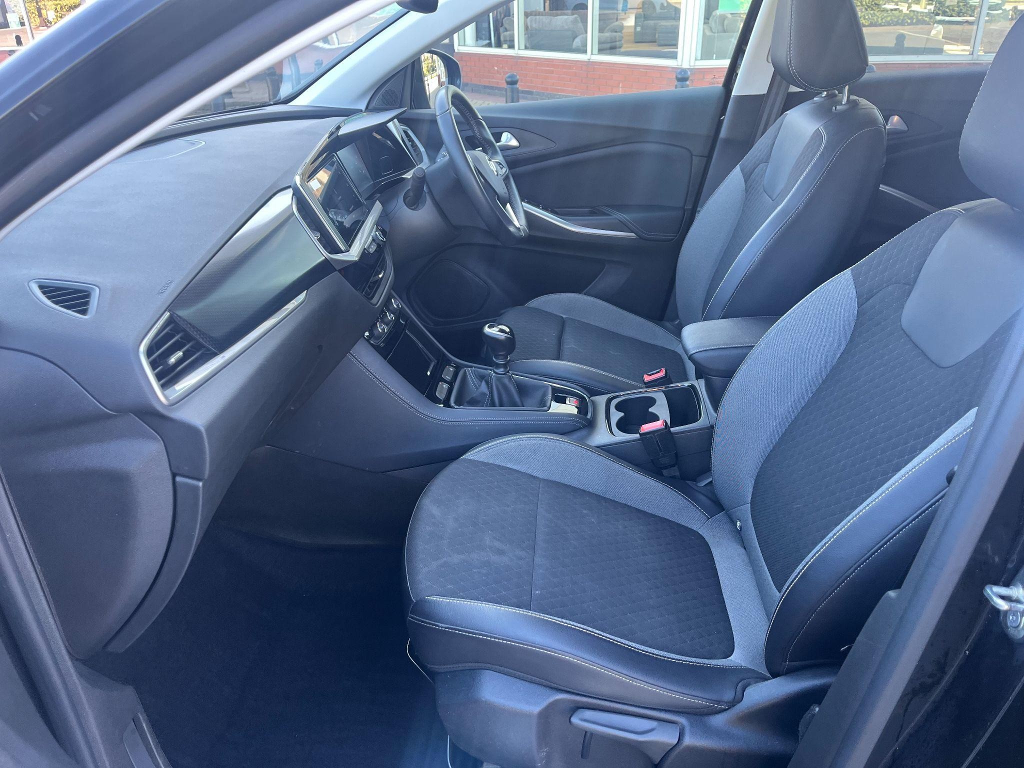Vauxhall Grandland Image 14