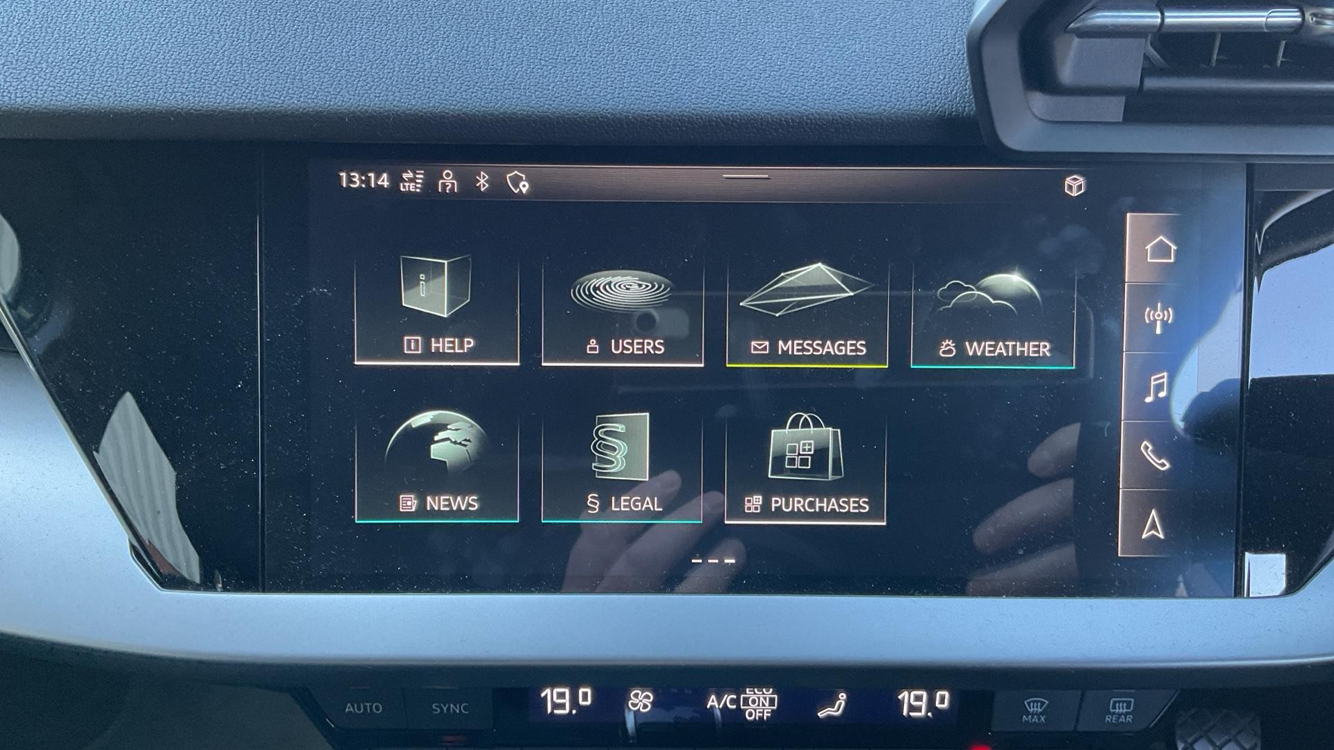 Audi A3 Image 37
