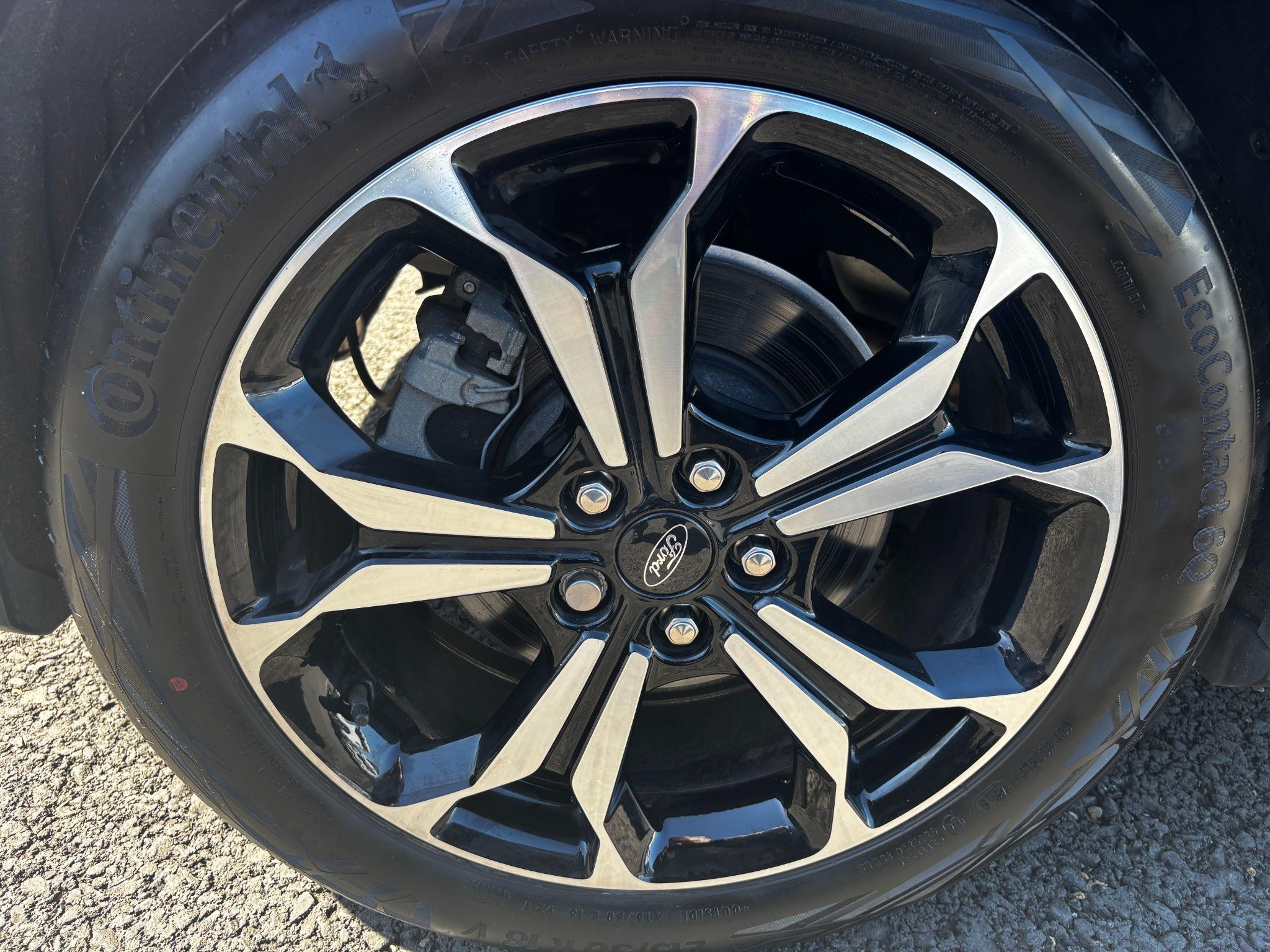 Ford Focus Image 17