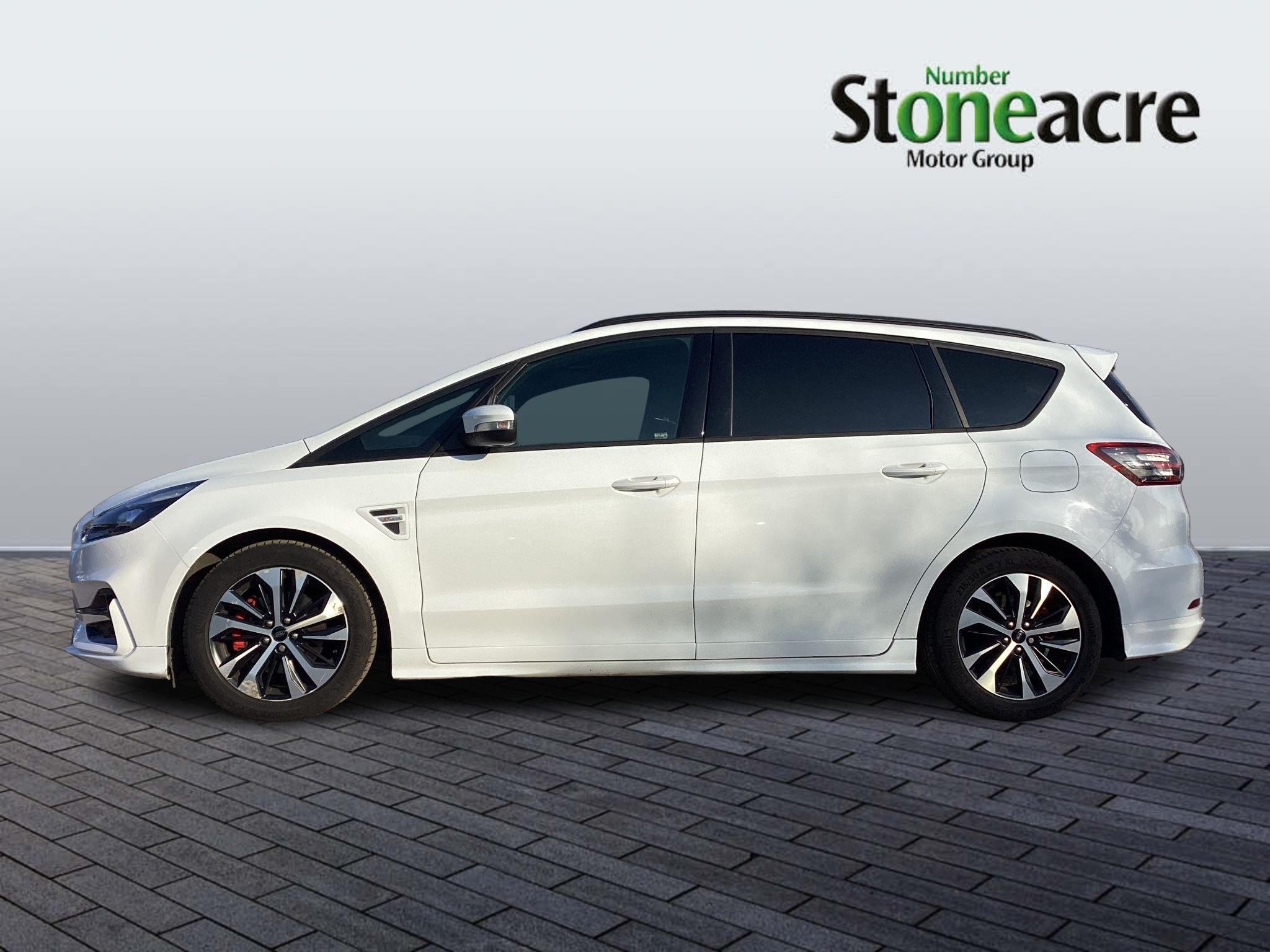 Ford S-Max Image 2