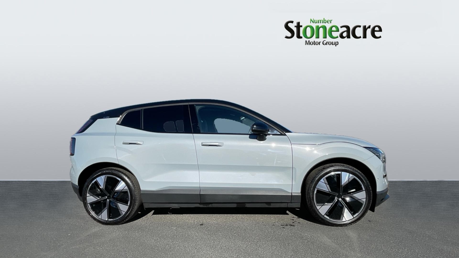 Volvo EX30 Image 3