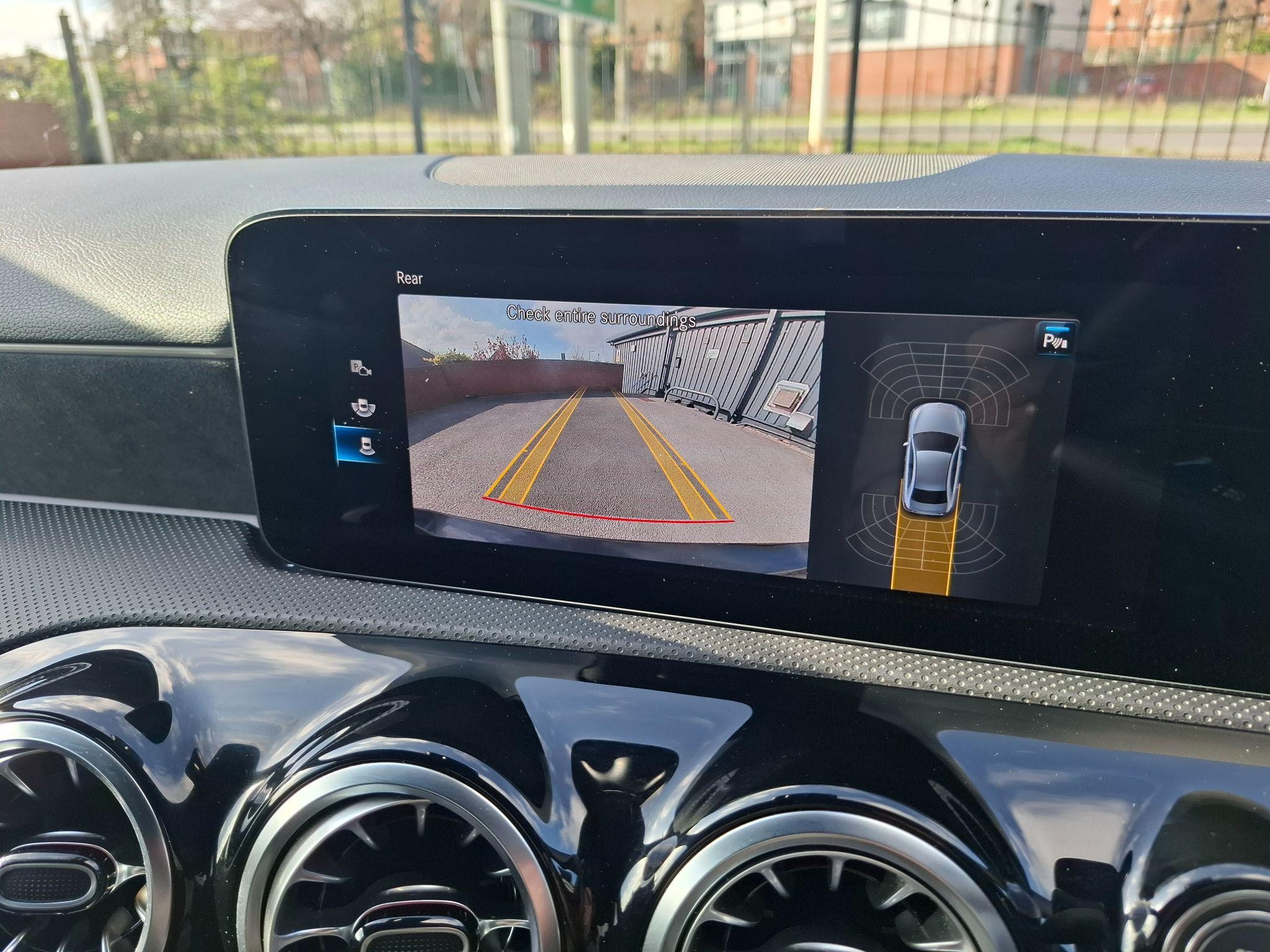 Mercedes-Benz A-Class Image 22